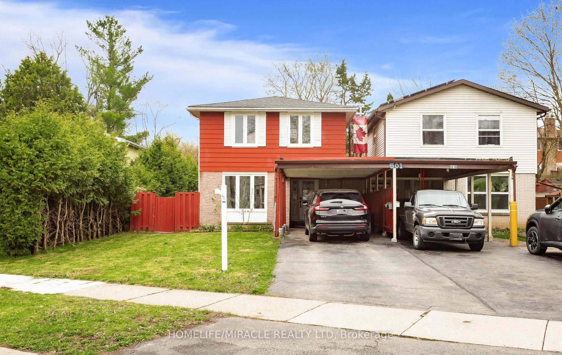 Photo 3 of Unit A, 501 Glenelm Crescent, Waterloo, Lakeshore Village — HOMEH