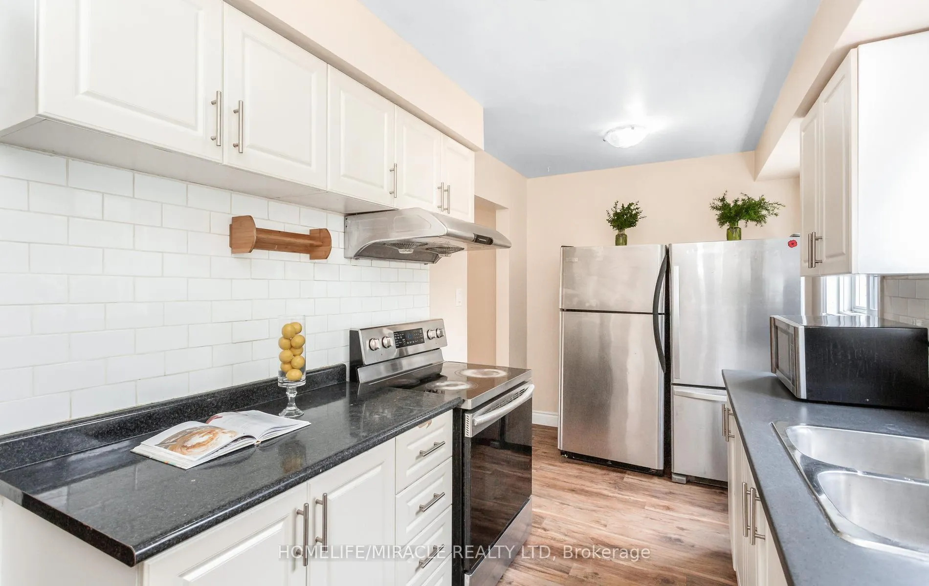 Photo 17 of Unit A, 501 Glenelm Crescent, Waterloo, Lakeshore Village — HOMEH