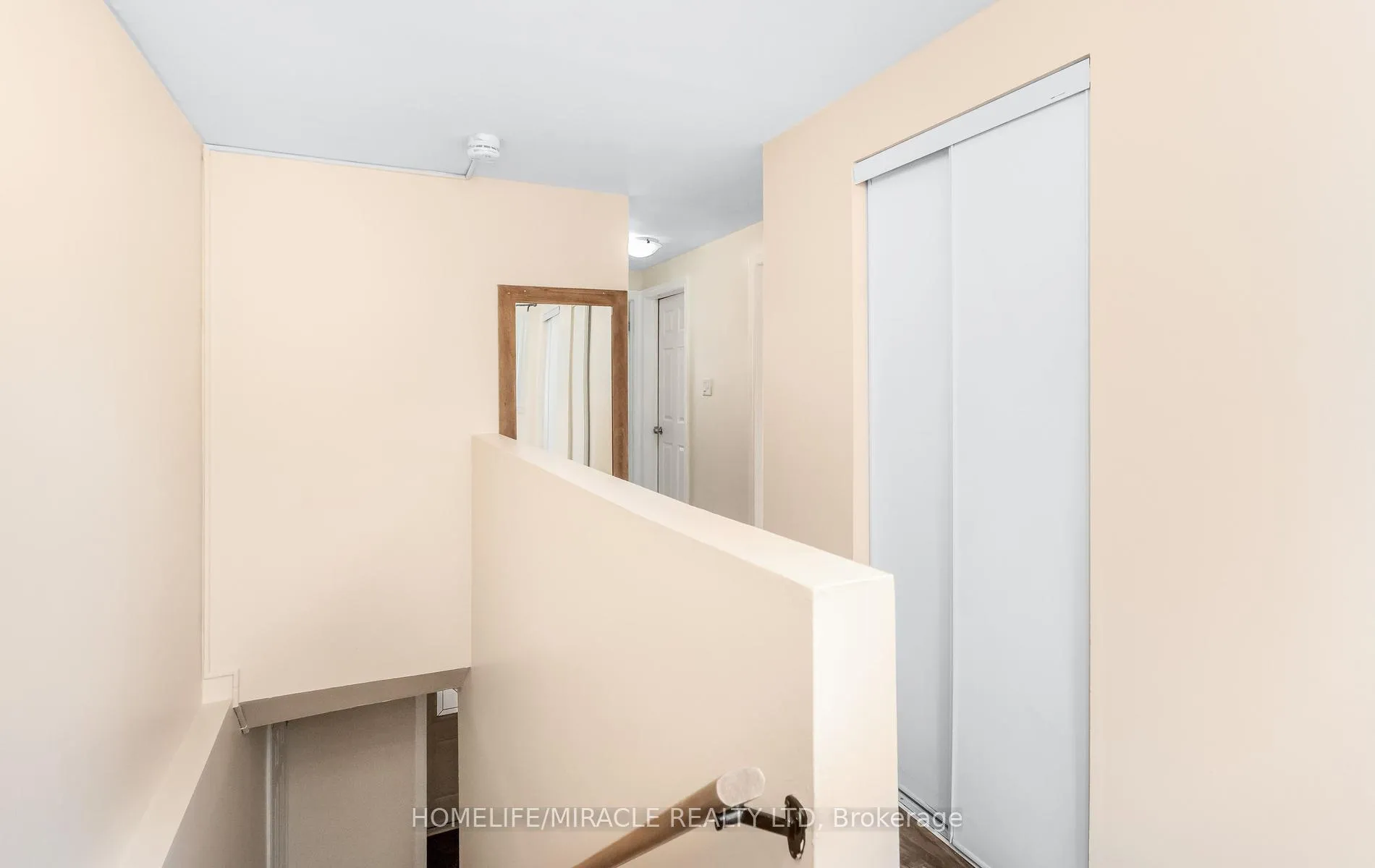 Photo 29 of Unit A, 501 Glenelm Crescent, Waterloo, Lakeshore Village — HOMEH