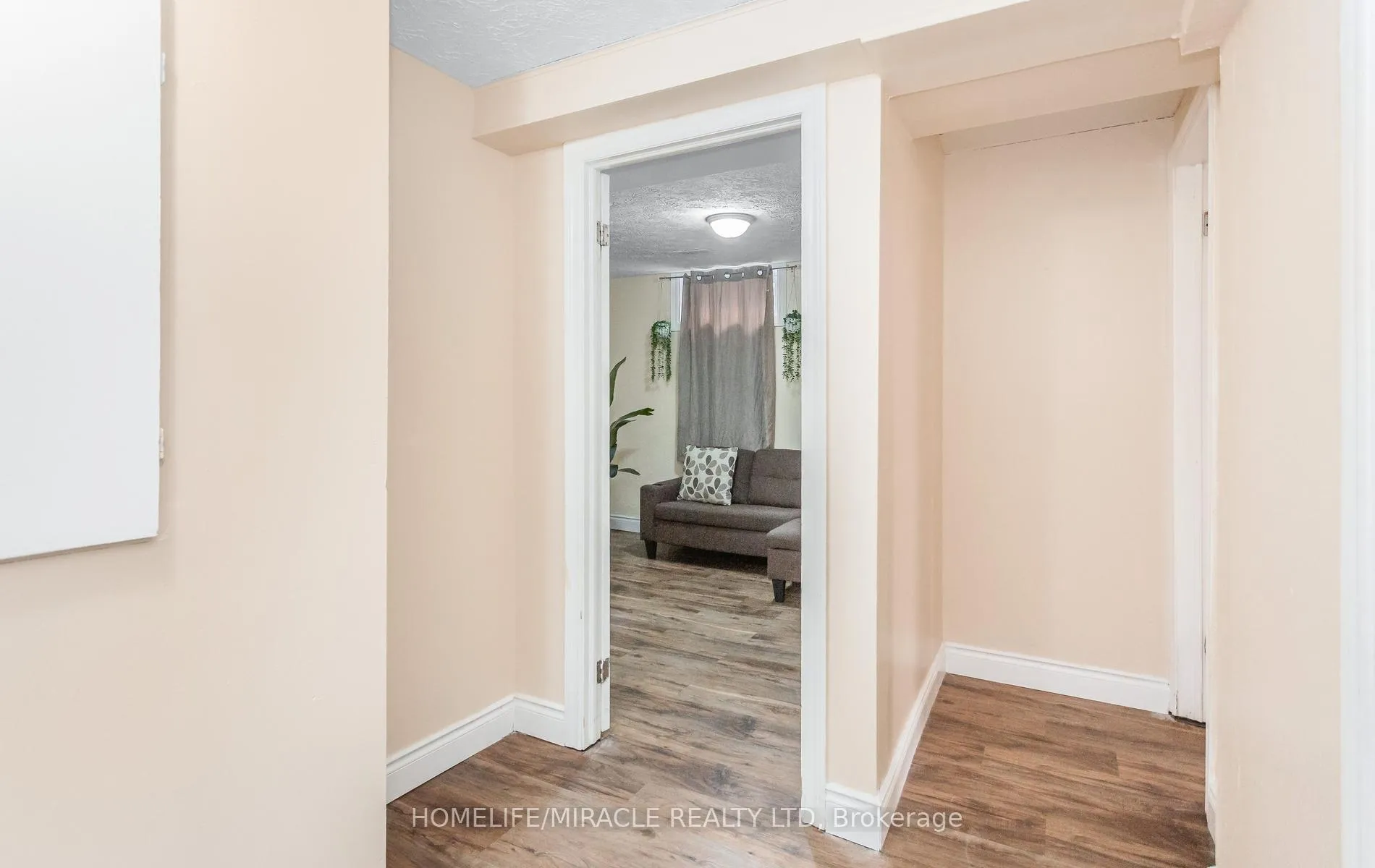 Photo 37 of Unit A, 501 Glenelm Crescent, Waterloo, Lakeshore Village — HOMEH