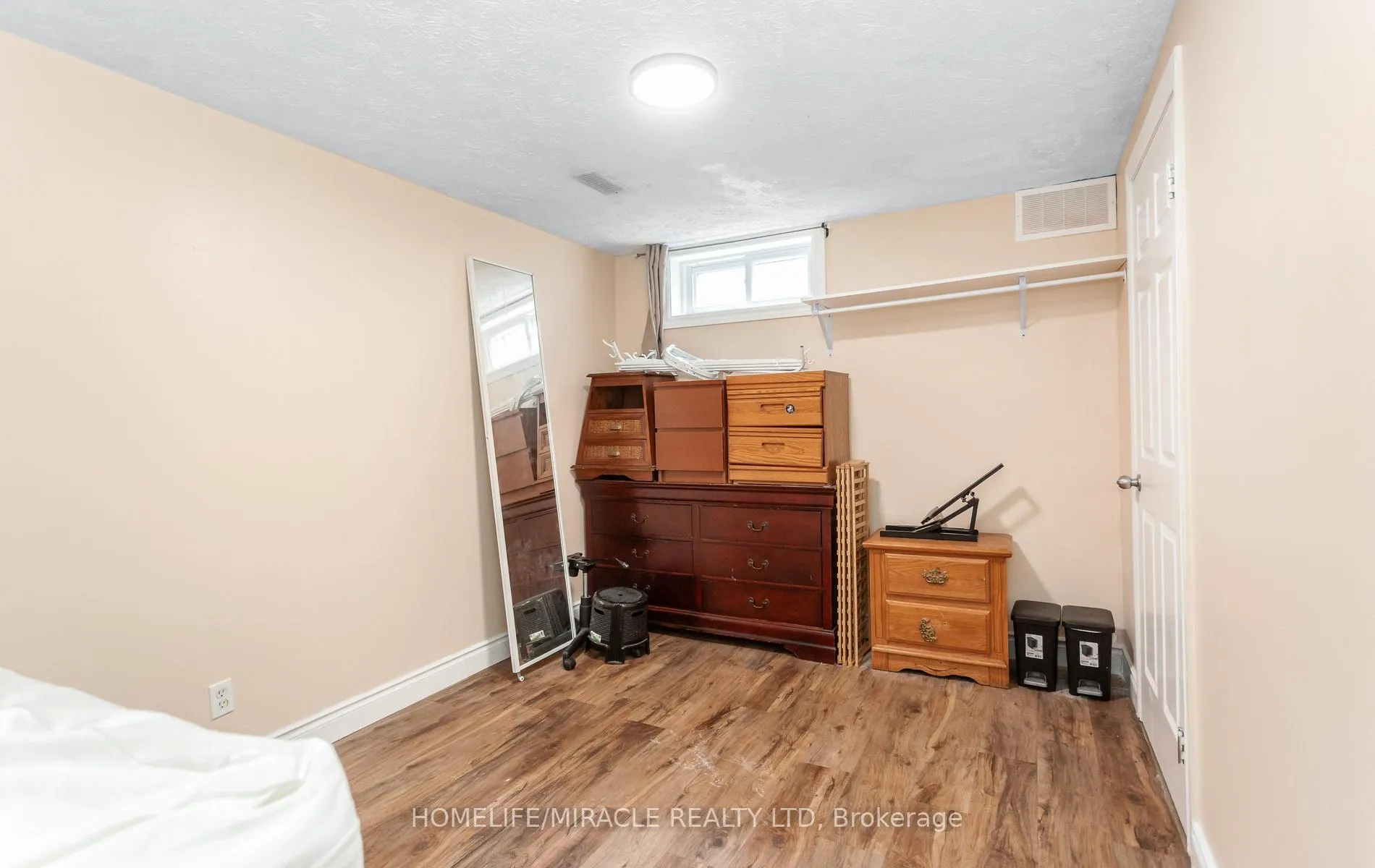 Photo 43 of Unit A, 501 Glenelm Crescent, Waterloo, Lakeshore Village — HOMEH