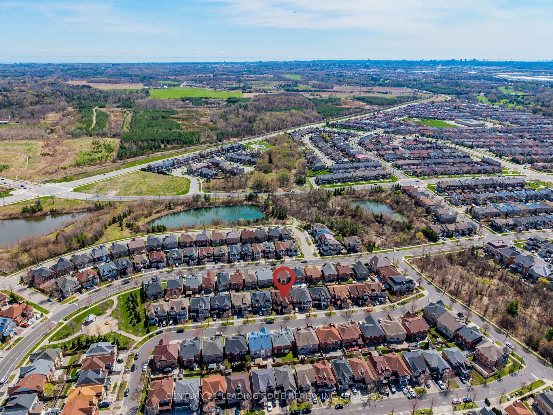 Photo 6 of 13 Forestbrook Drive, Markham, Box Grove — HOMEH