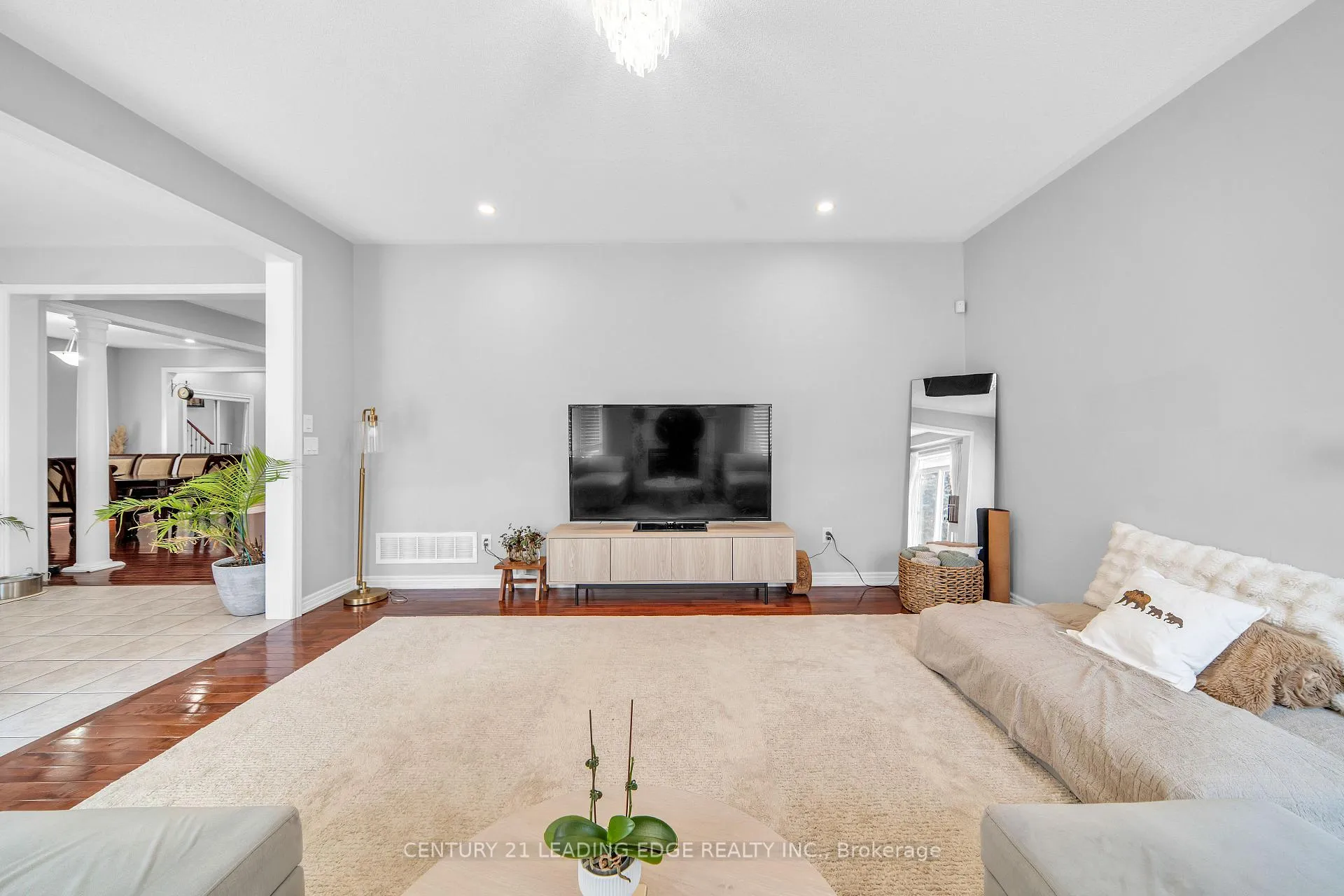 Photo 21 of 13 Forestbrook Drive, Markham, Box Grove — HOMEH
