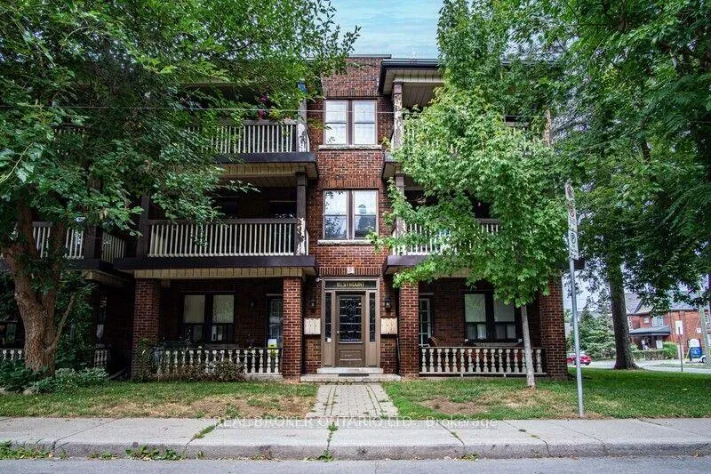 Photo 1 of Unit 10, 4 Hyde Park Avenue, Hamilton, Kirkendall — HOMEH