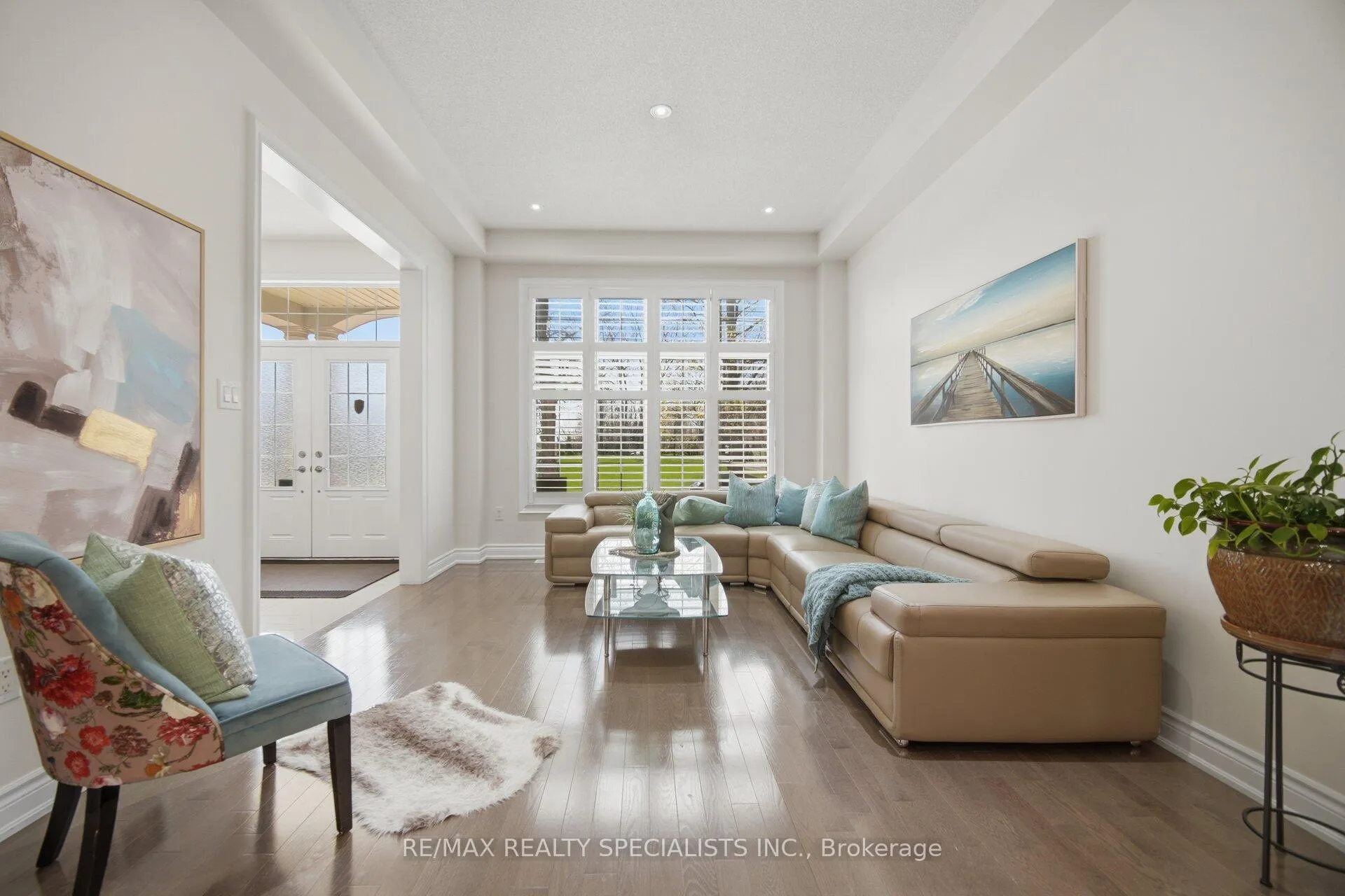 Photo 3 of 8835 Creditview Road, Brampton, Credit Valley — HOMEH