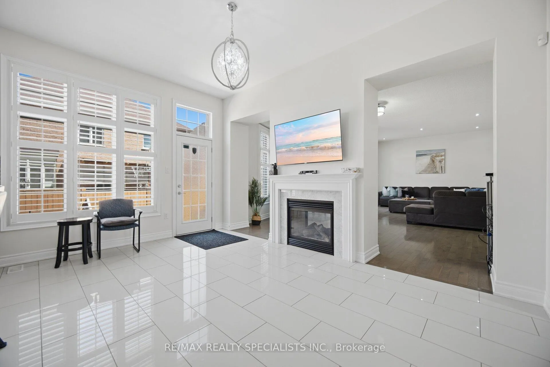 Photo 6 of 8835 Creditview Road, Brampton, Credit Valley — HOMEH