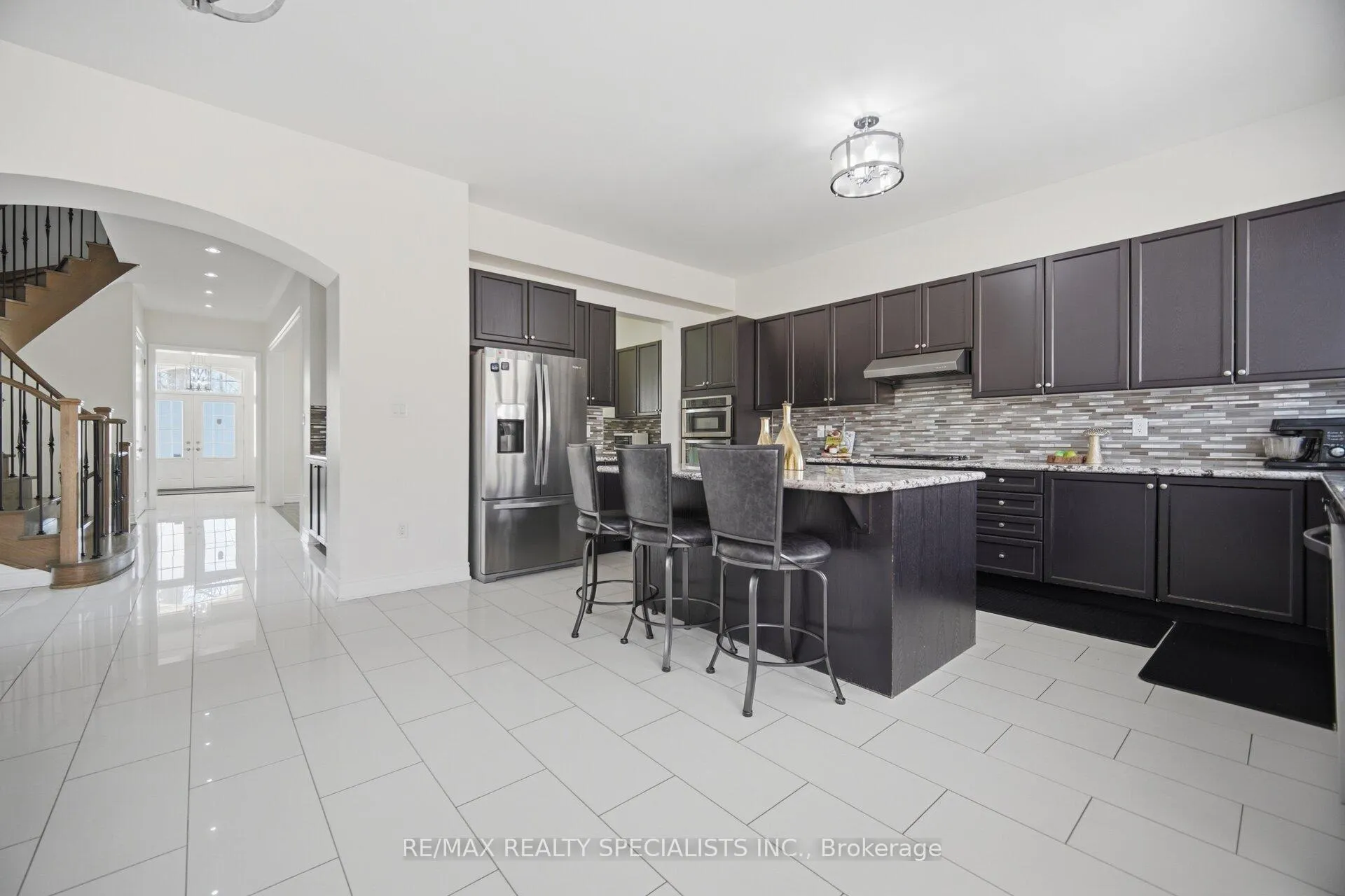 Photo 8 of 8835 Creditview Road, Brampton, Credit Valley — HOMEH