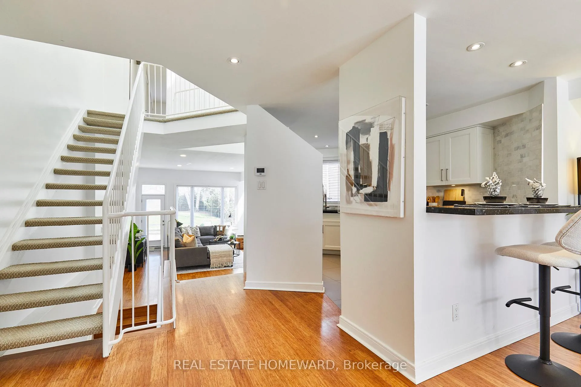 Photo 6 of 117 Edgewood Avenue, Toronto, Woodbine Corridor — HOMEH