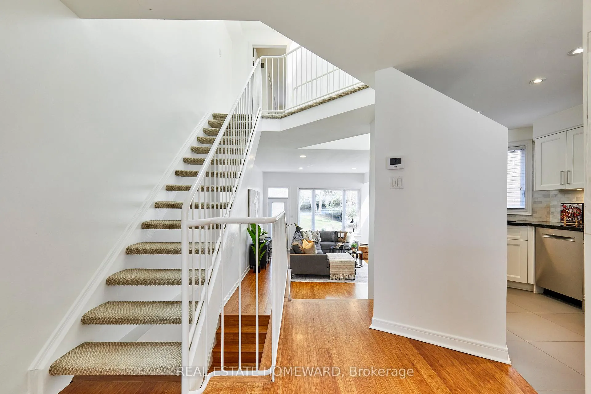 Photo 10 of 117 Edgewood Avenue, Toronto, Woodbine Corridor — HOMEH