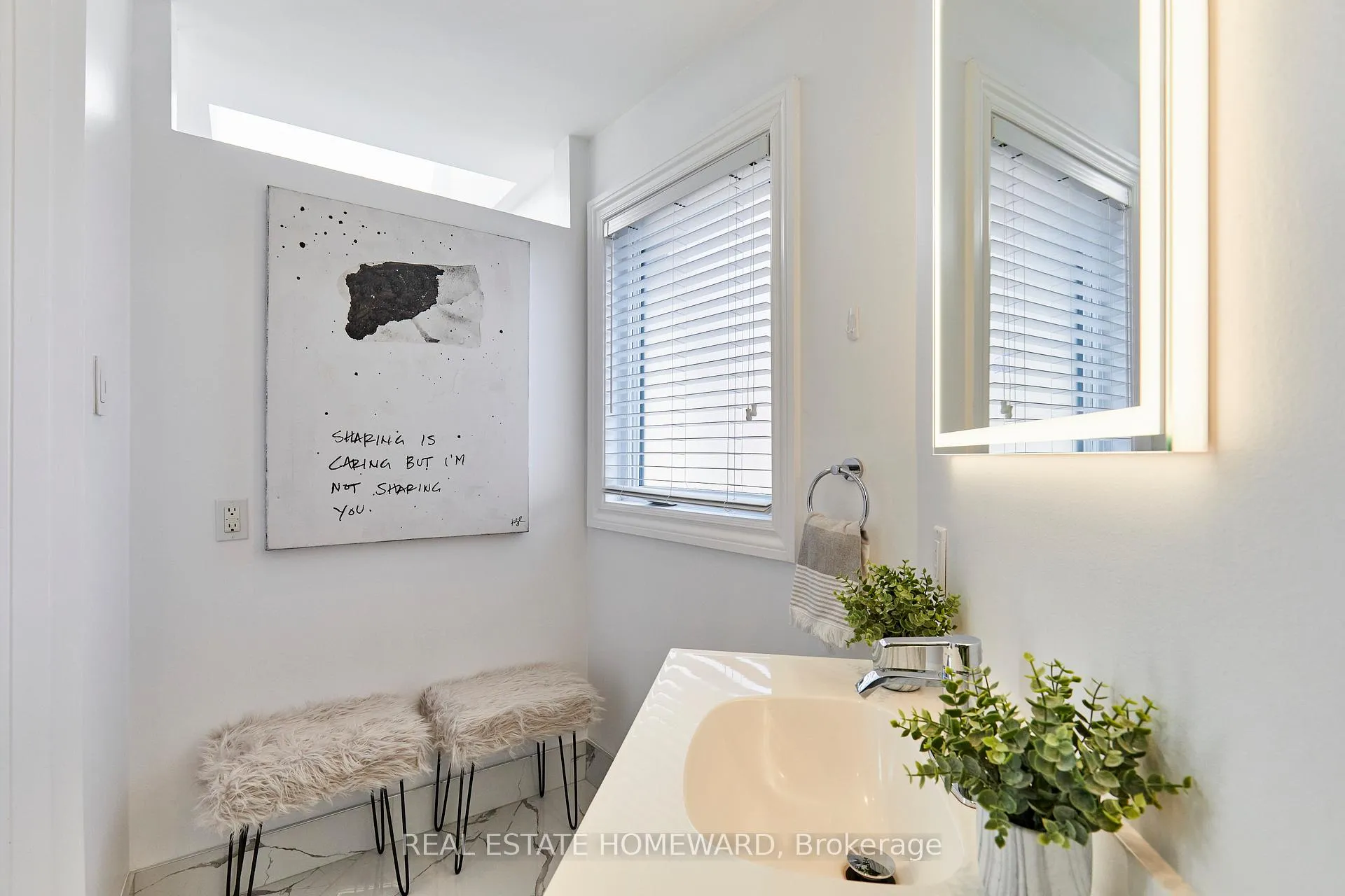 Photo 28 of 117 Edgewood Avenue, Toronto, Woodbine Corridor — HOMEH