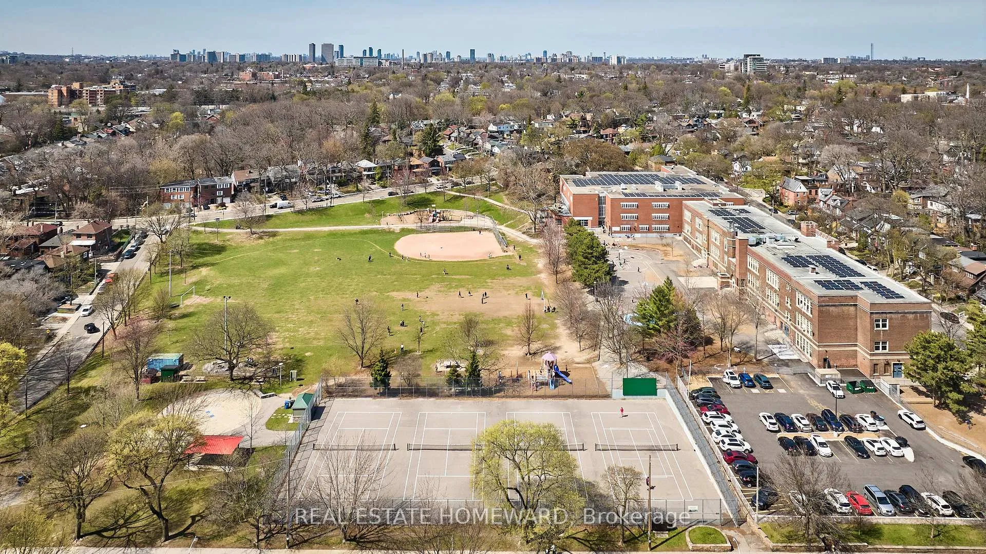 Photo 42 of 117 Edgewood Avenue, Toronto, Woodbine Corridor — HOMEH