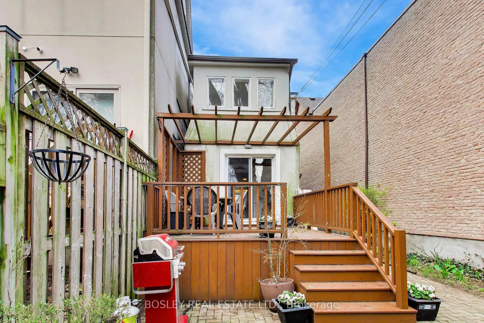 Photo 30 of 341 Cleveland Street, Toronto, Mount Pleasant East — HOMEH
