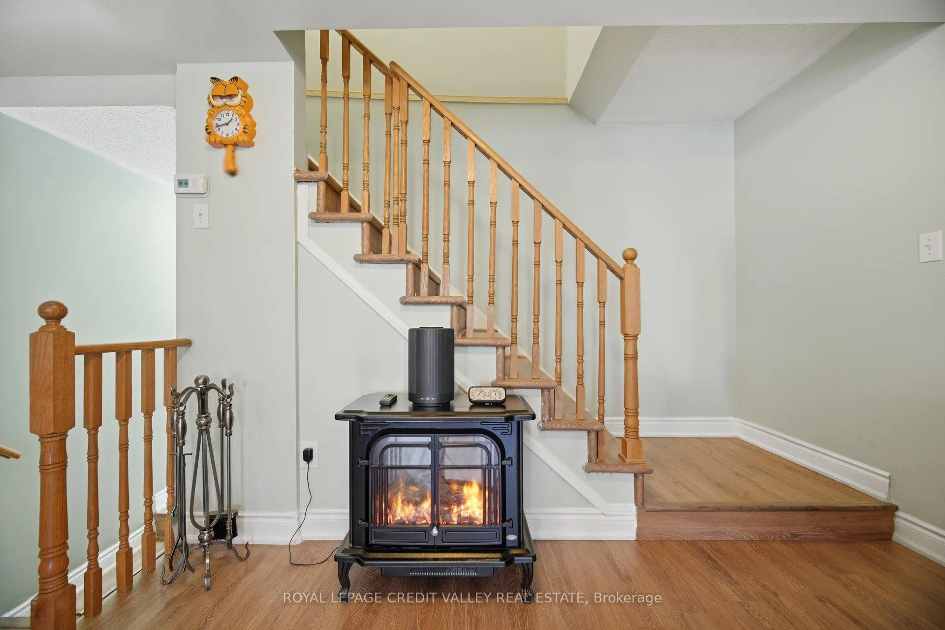 Photo 17 of 95 Spadina Road, Brampton, Brampton West — HOMEH