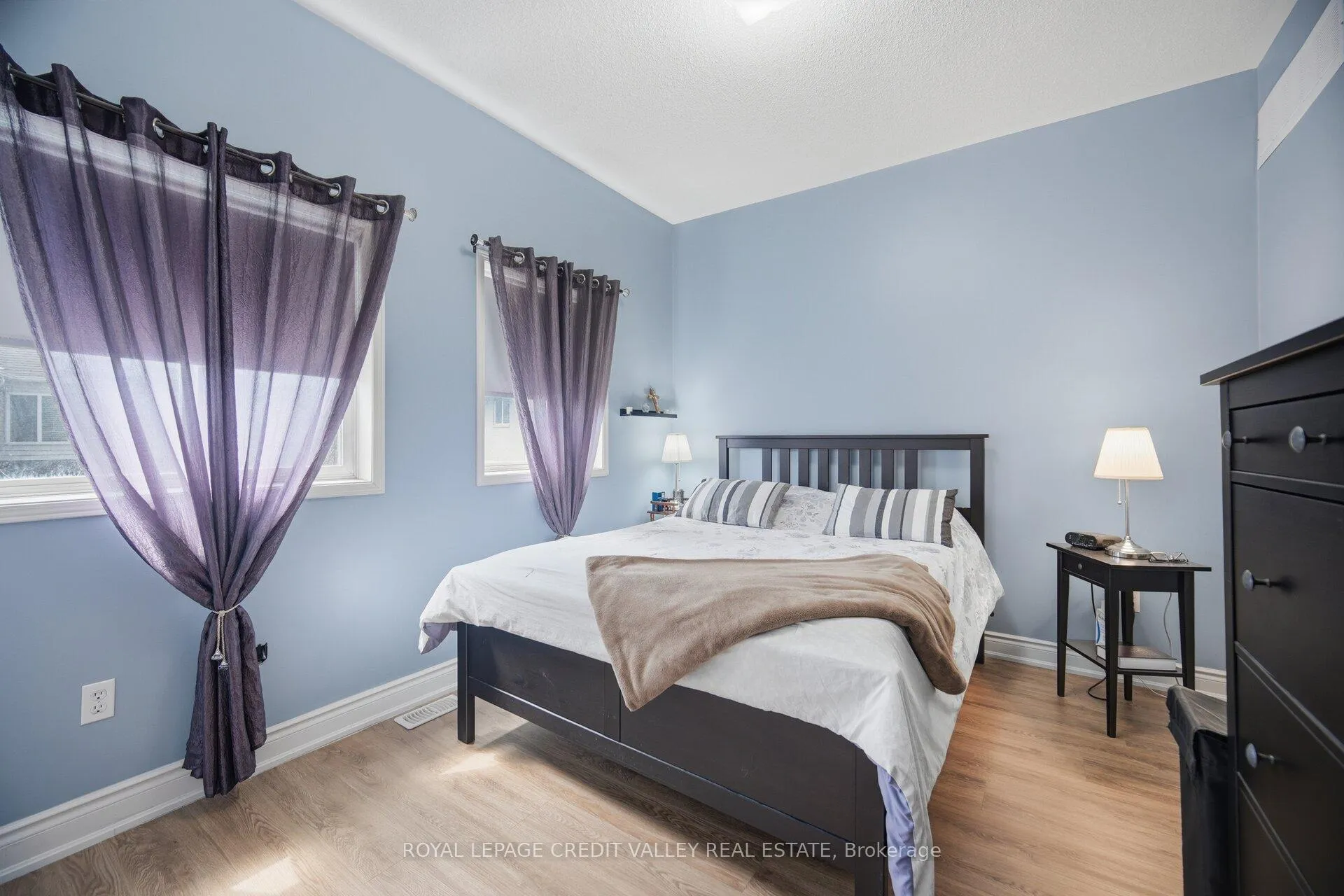 Photo 18 of 95 Spadina Road, Brampton, Brampton West — HOMEH