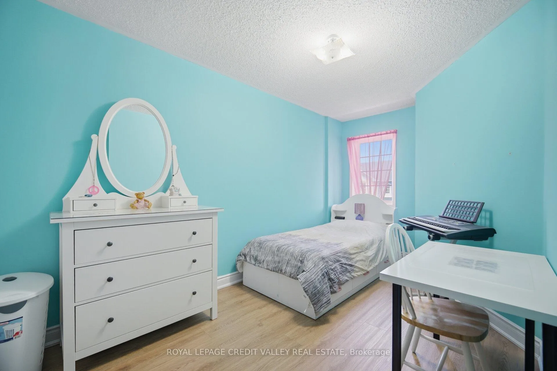 Photo 22 of 95 Spadina Road, Brampton, Brampton West — HOMEH