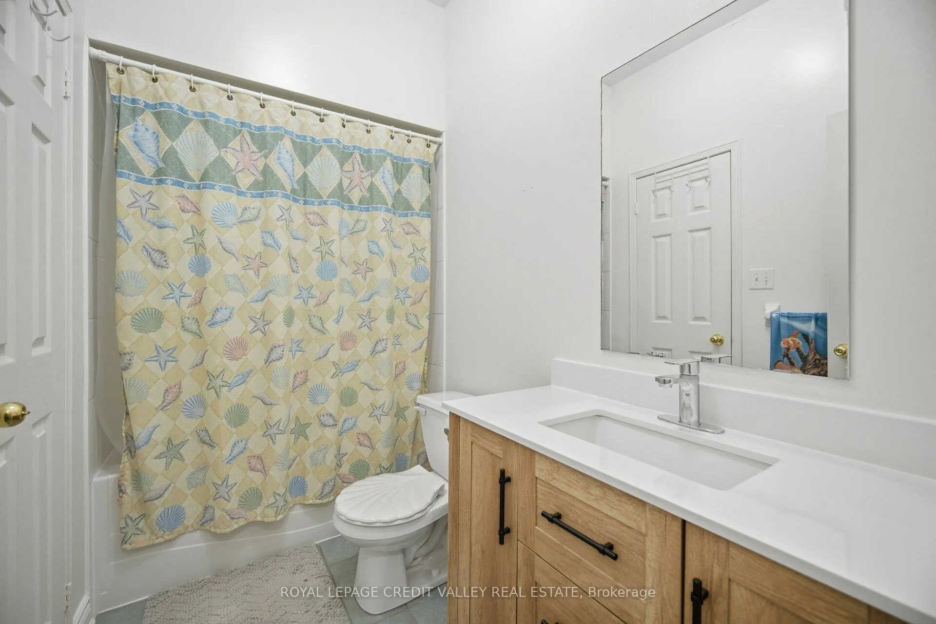 Photo 24 of 95 Spadina Road, Brampton, Brampton West — HOMEH