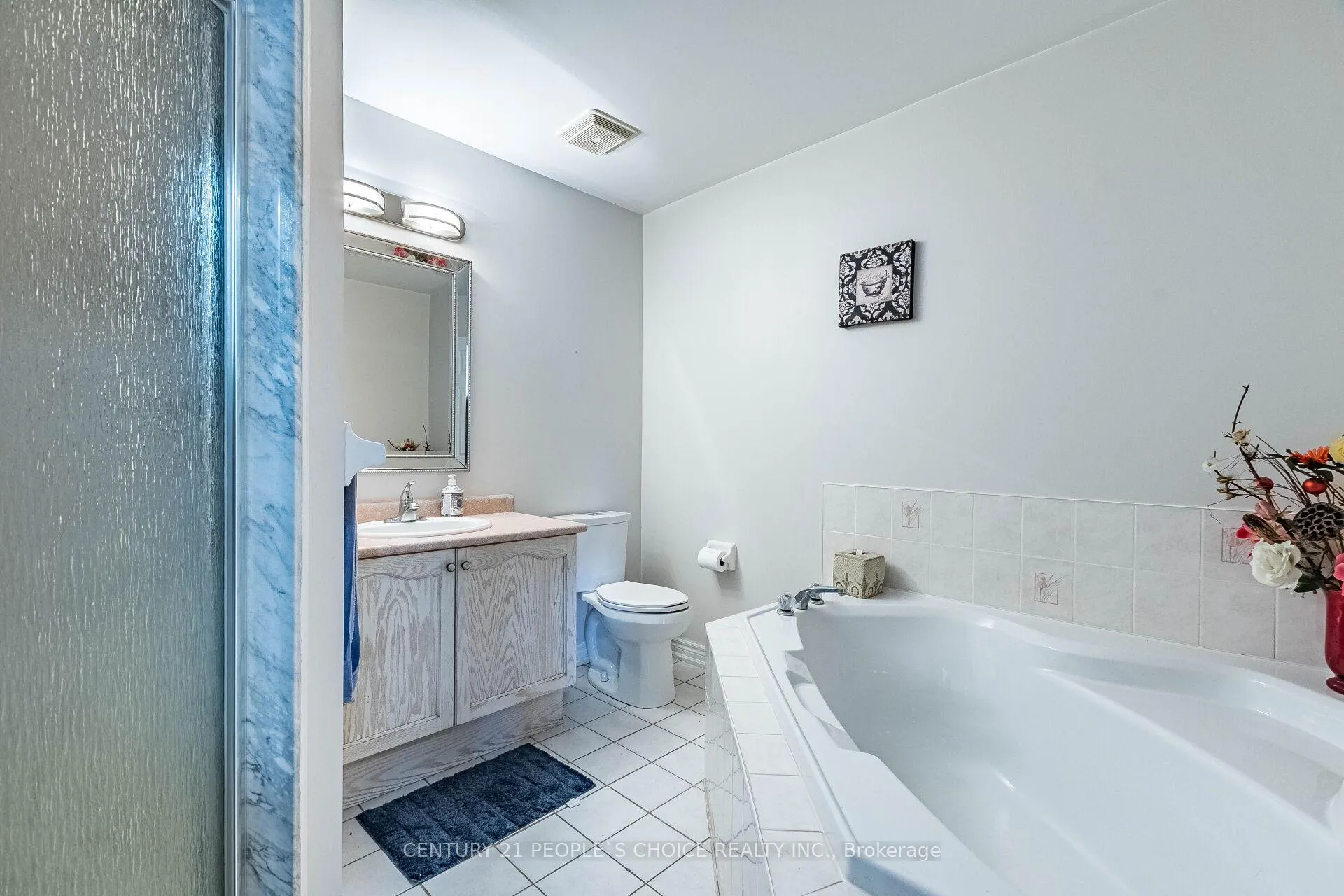 Photo 21 of 60 Red Maple Drive, Brampton, Brampton West — HOMEH