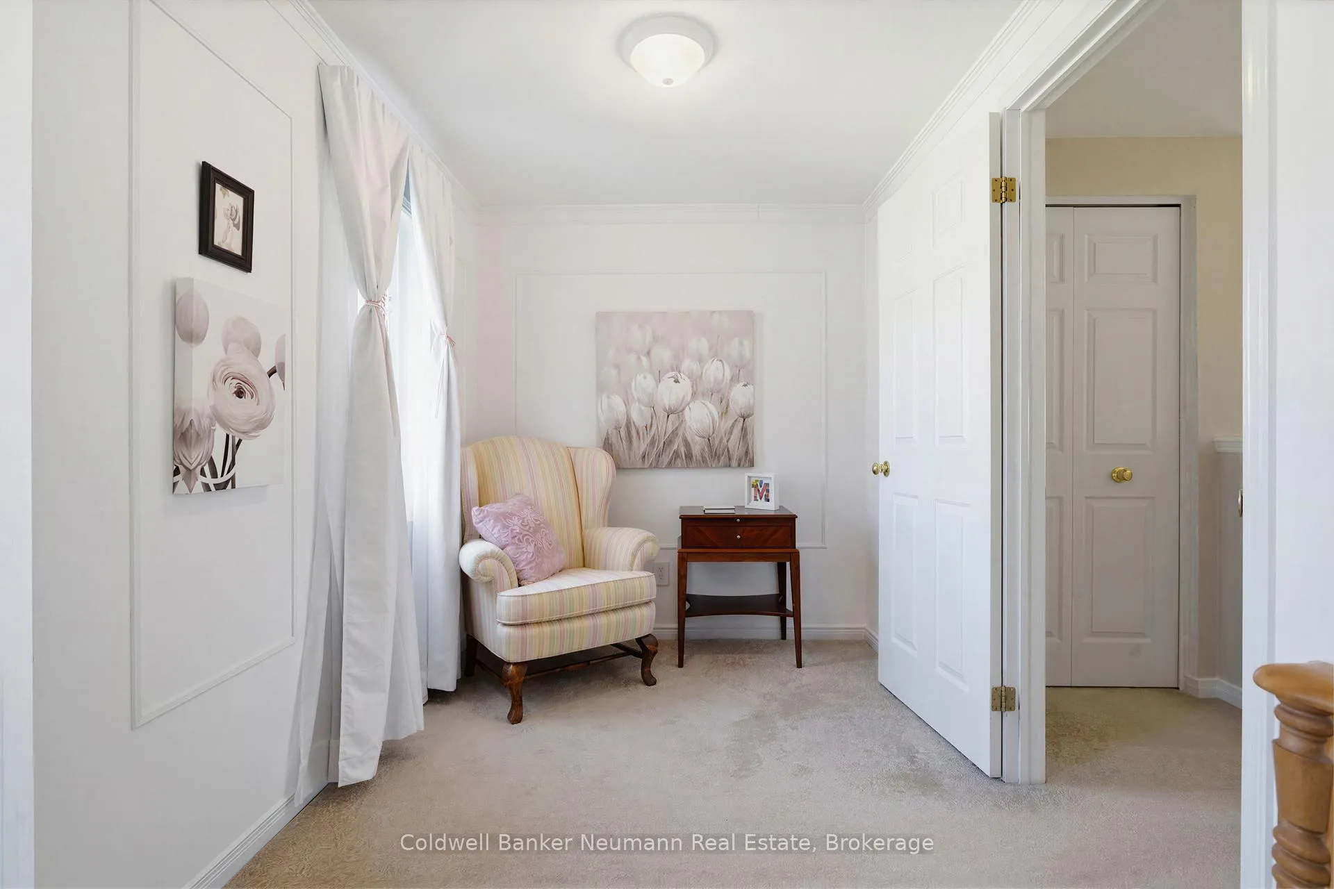 Photo 19 of 130 Donnenwerth Drive, Kitchener — HOMEH