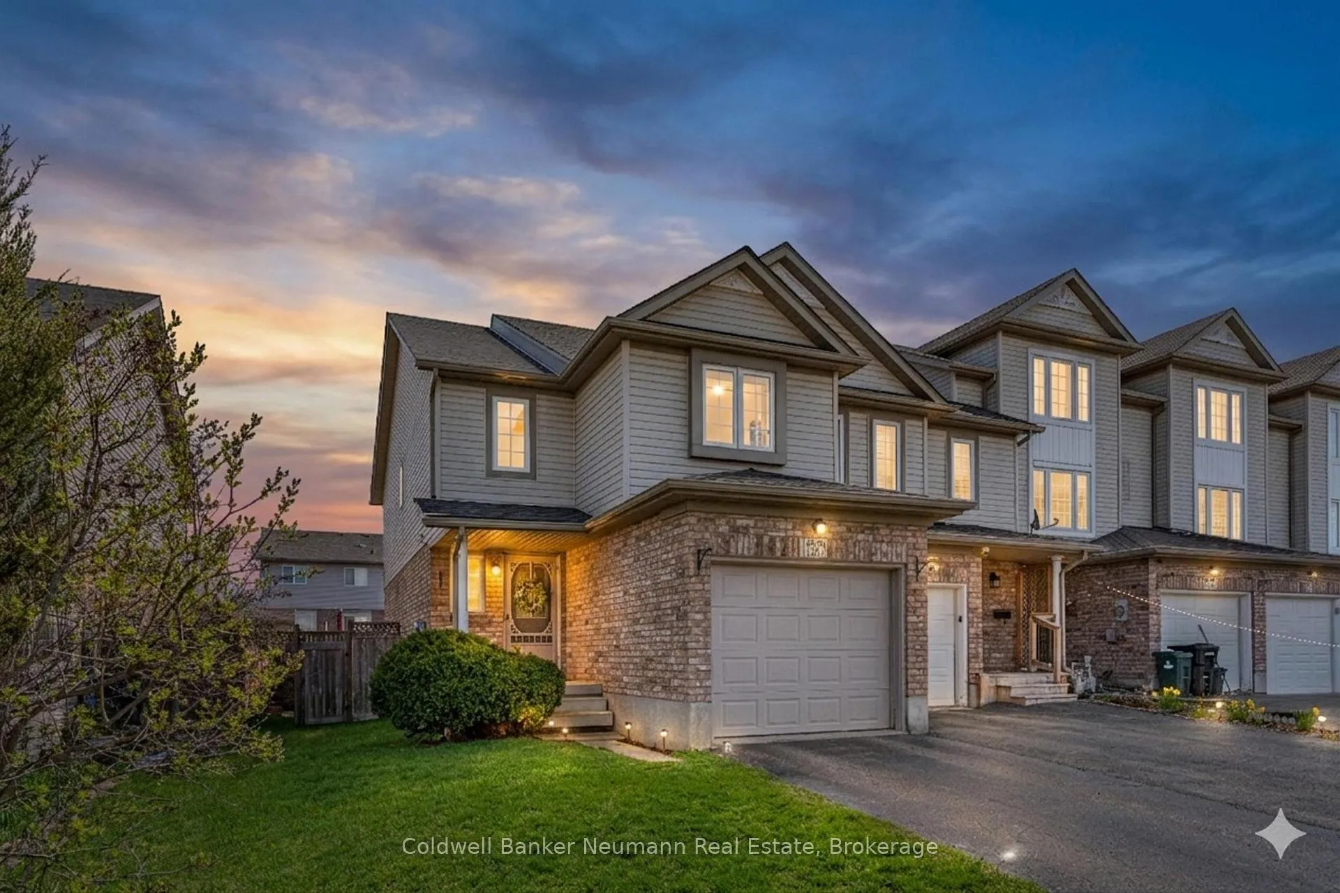 Photo 27 of 130 Donnenwerth Drive, Kitchener — HOMEH