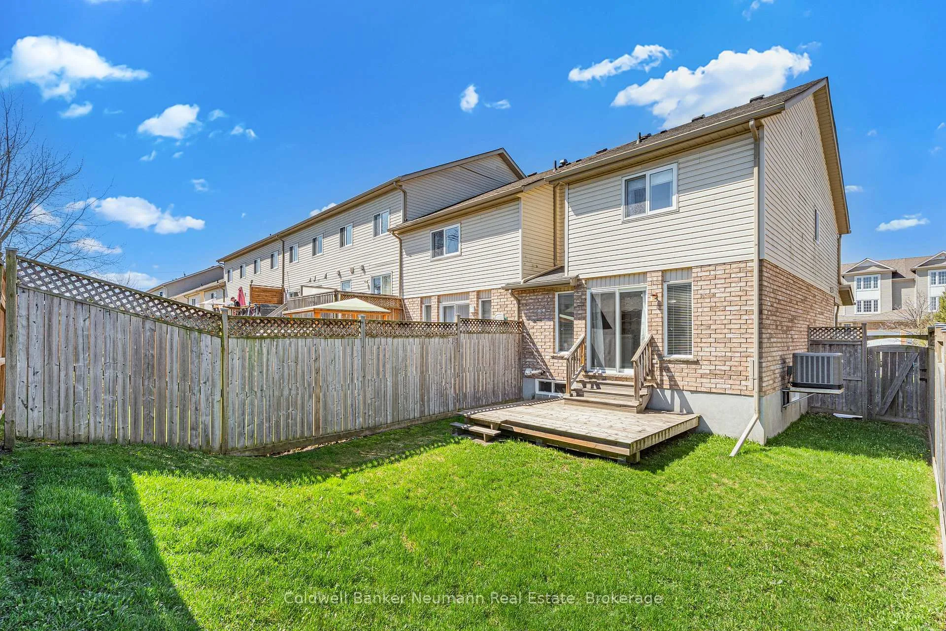 Photo 30 of 130 Donnenwerth Drive, Kitchener — HOMEH