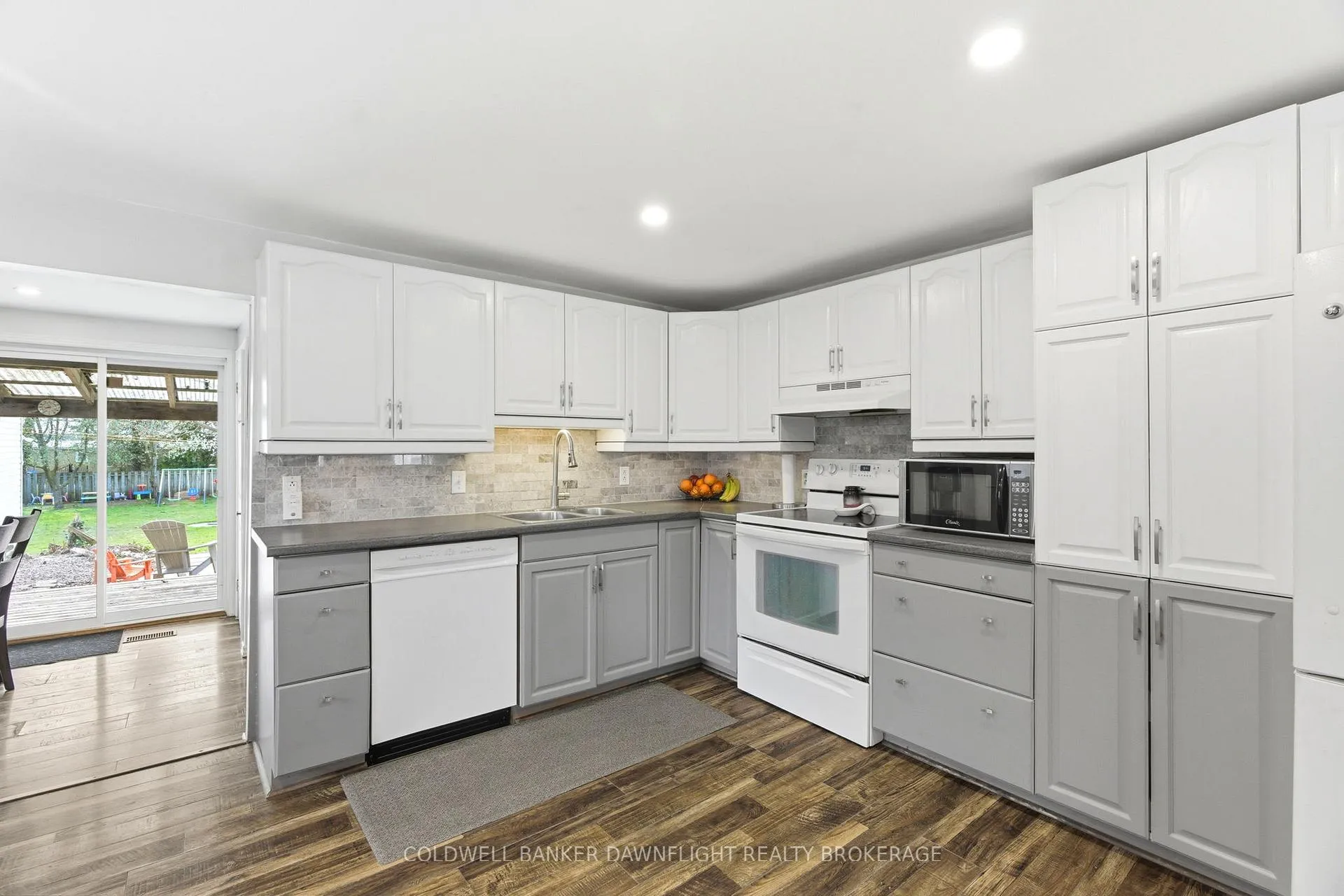 Photo 17 of 181 McConnell Street, South Huron, Exeter — HOMEH