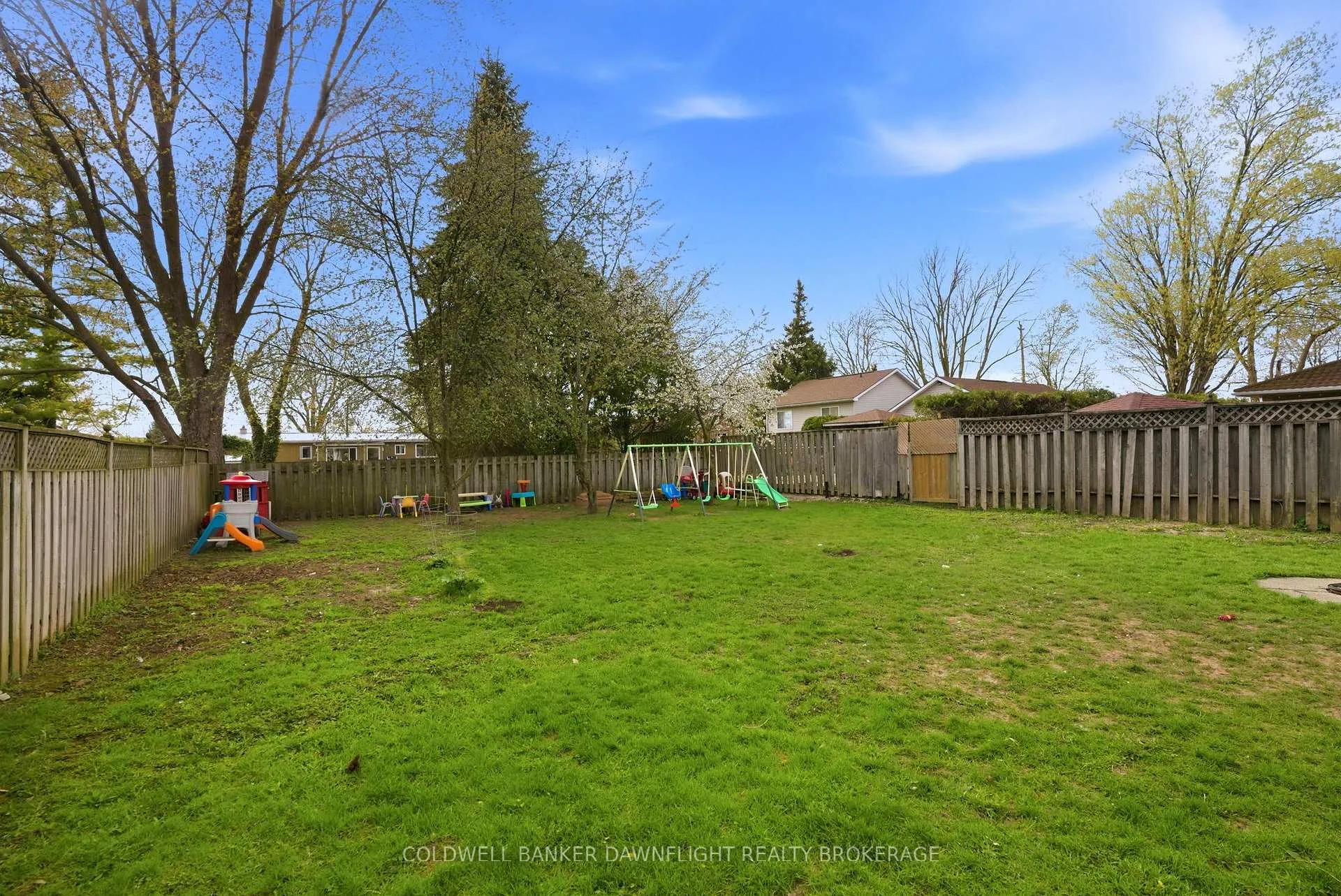 Photo 42 of 181 McConnell Street, South Huron, Exeter — HOMEH