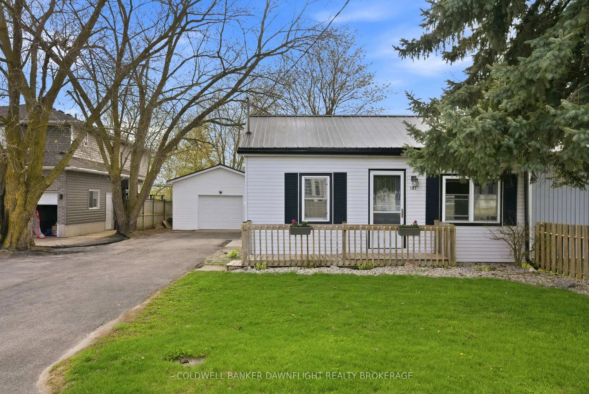 Photo 45 of 181 McConnell Street, South Huron, Exeter — HOMEH