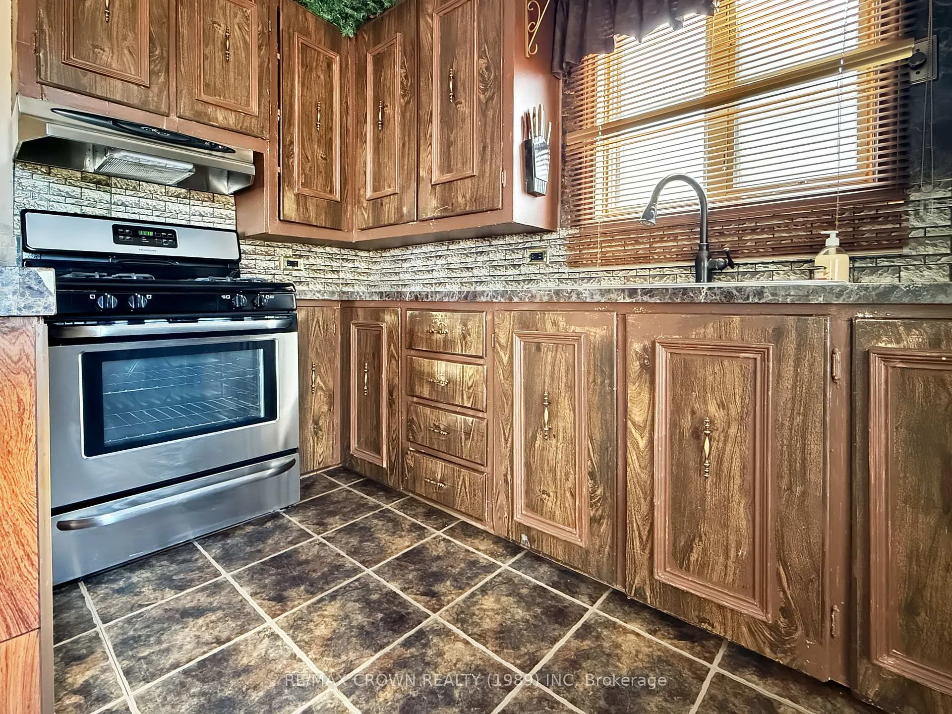 Photo 18 of 24 Fontaine Drive, Hearst — HOMEH