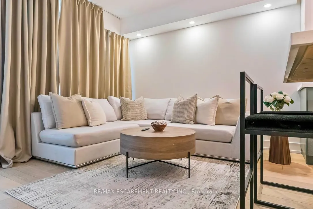 Photo 18 of Unit 501, 80 Esther Lorrie Drive, Etobicoke, West Humber-Clairville — HOMEH