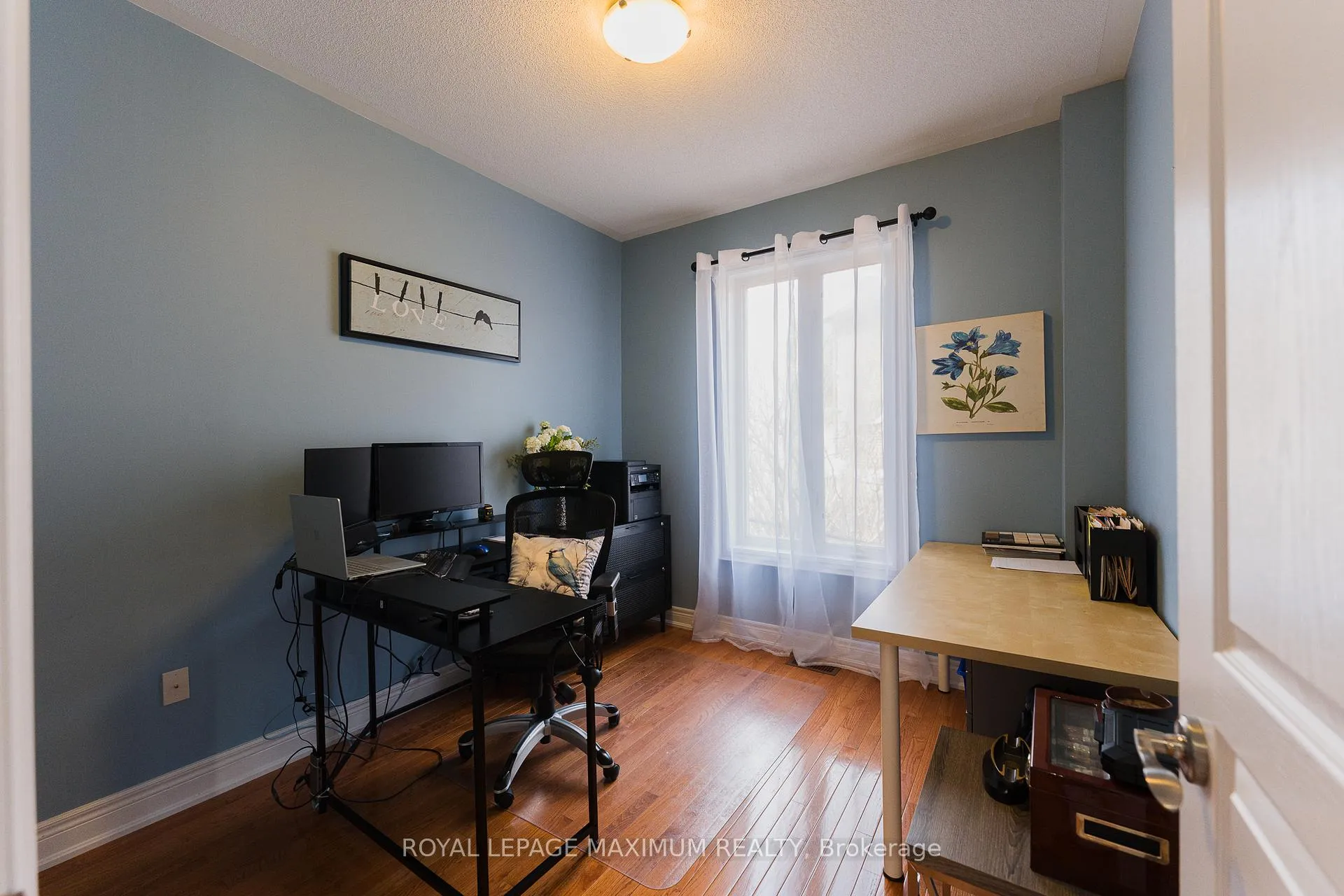 Photo 15 of 89 Silvervalley Court, Caledon, Bolton North — HOMEH