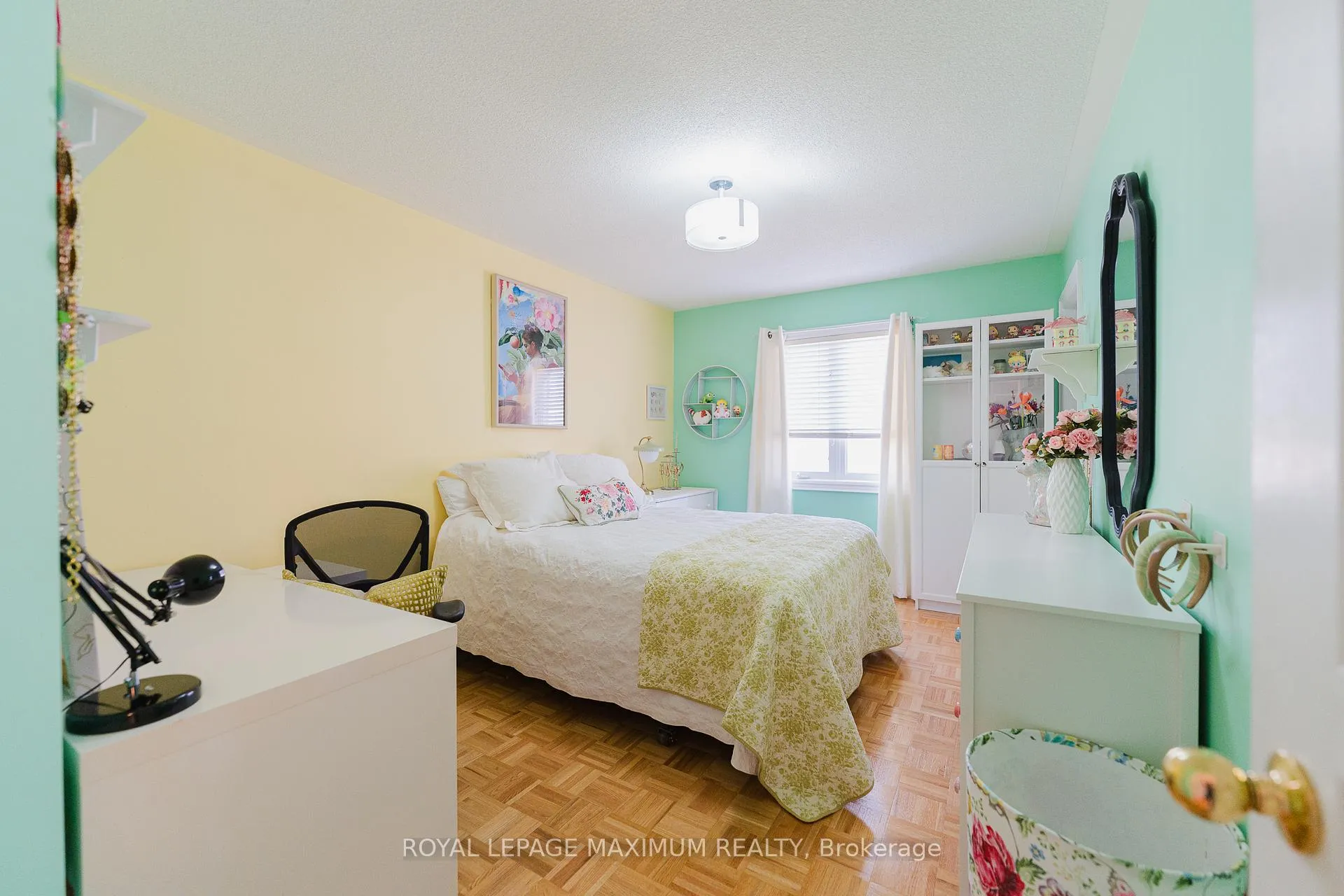 Photo 22 of 89 Silvervalley Court, Caledon, Bolton North — HOMEH
