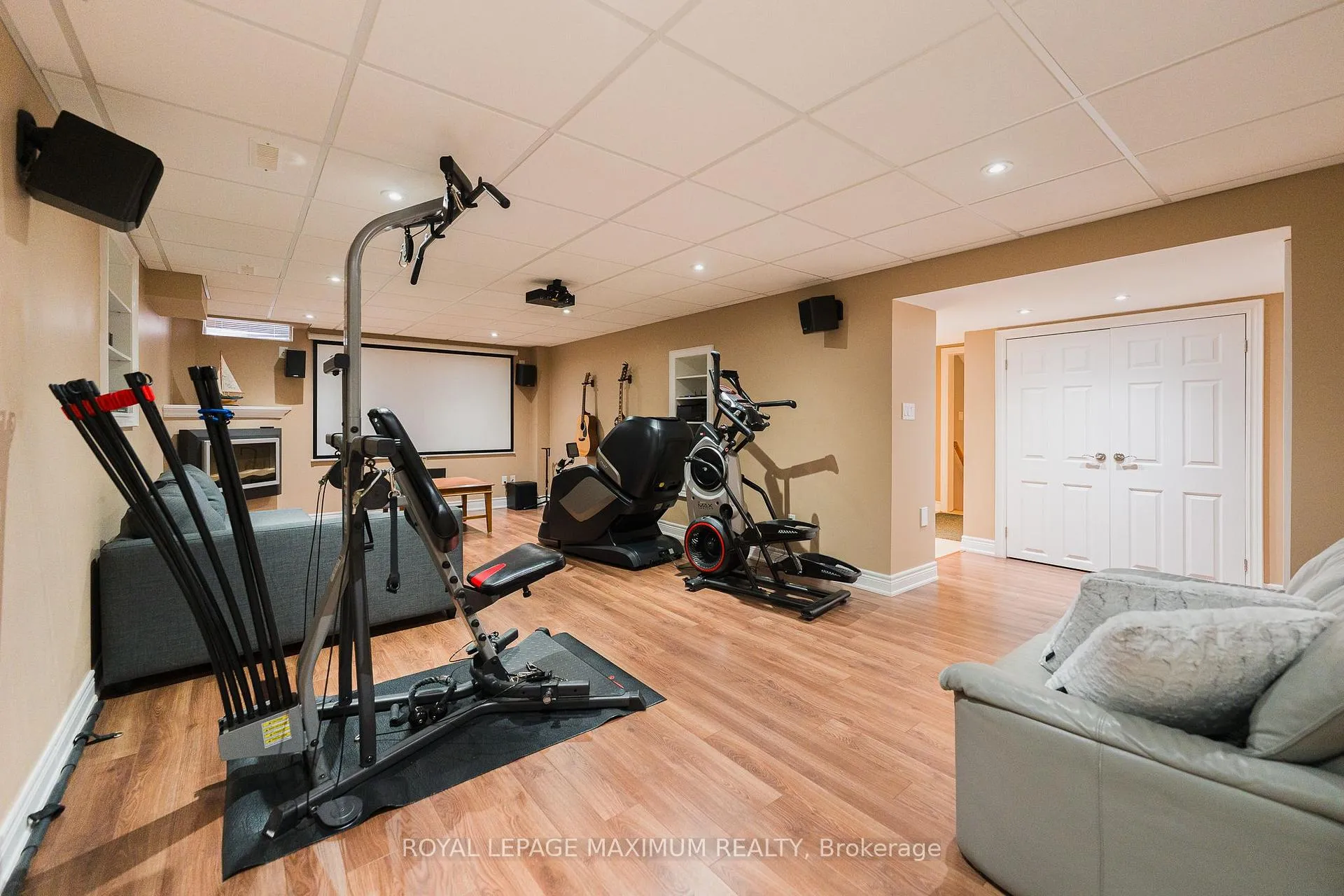 Photo 24 of 89 Silvervalley Court, Caledon, Bolton North — HOMEH