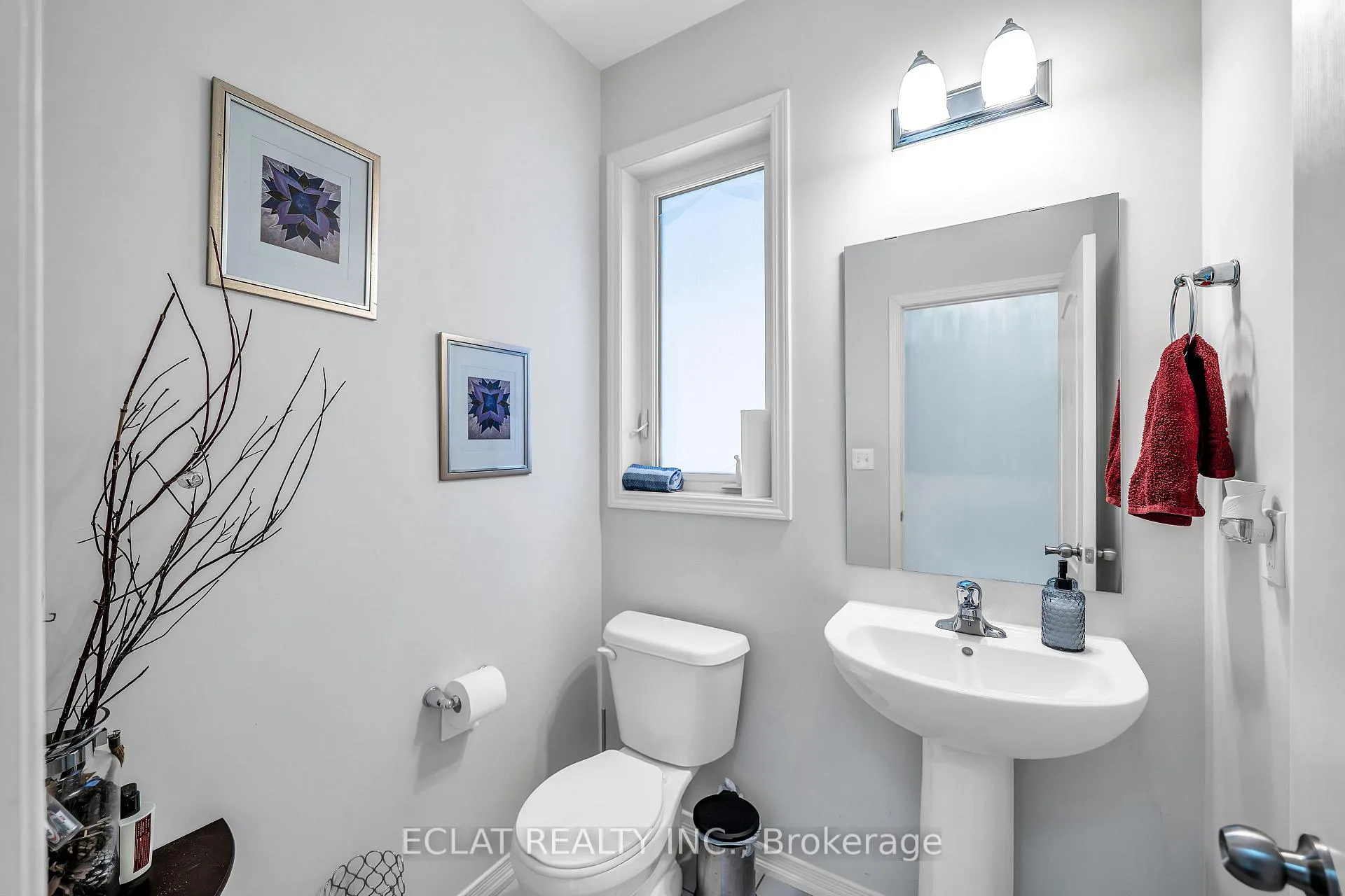 Photo 4 of 2553 Craftsman Drive, Oshawa, Windfields — HOMEH