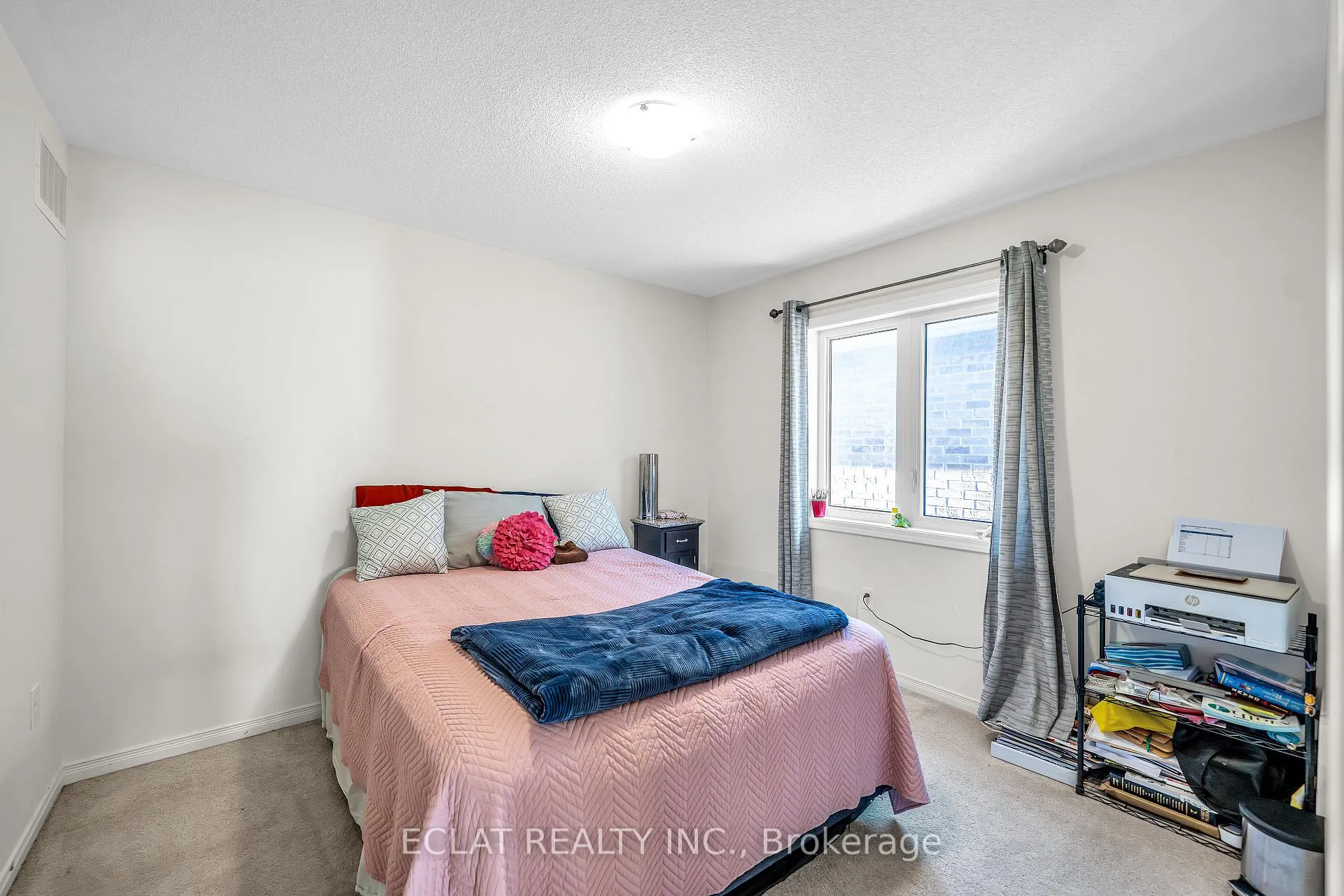 Photo 16 of 2553 Craftsman Drive, Oshawa, Windfields — HOMEH