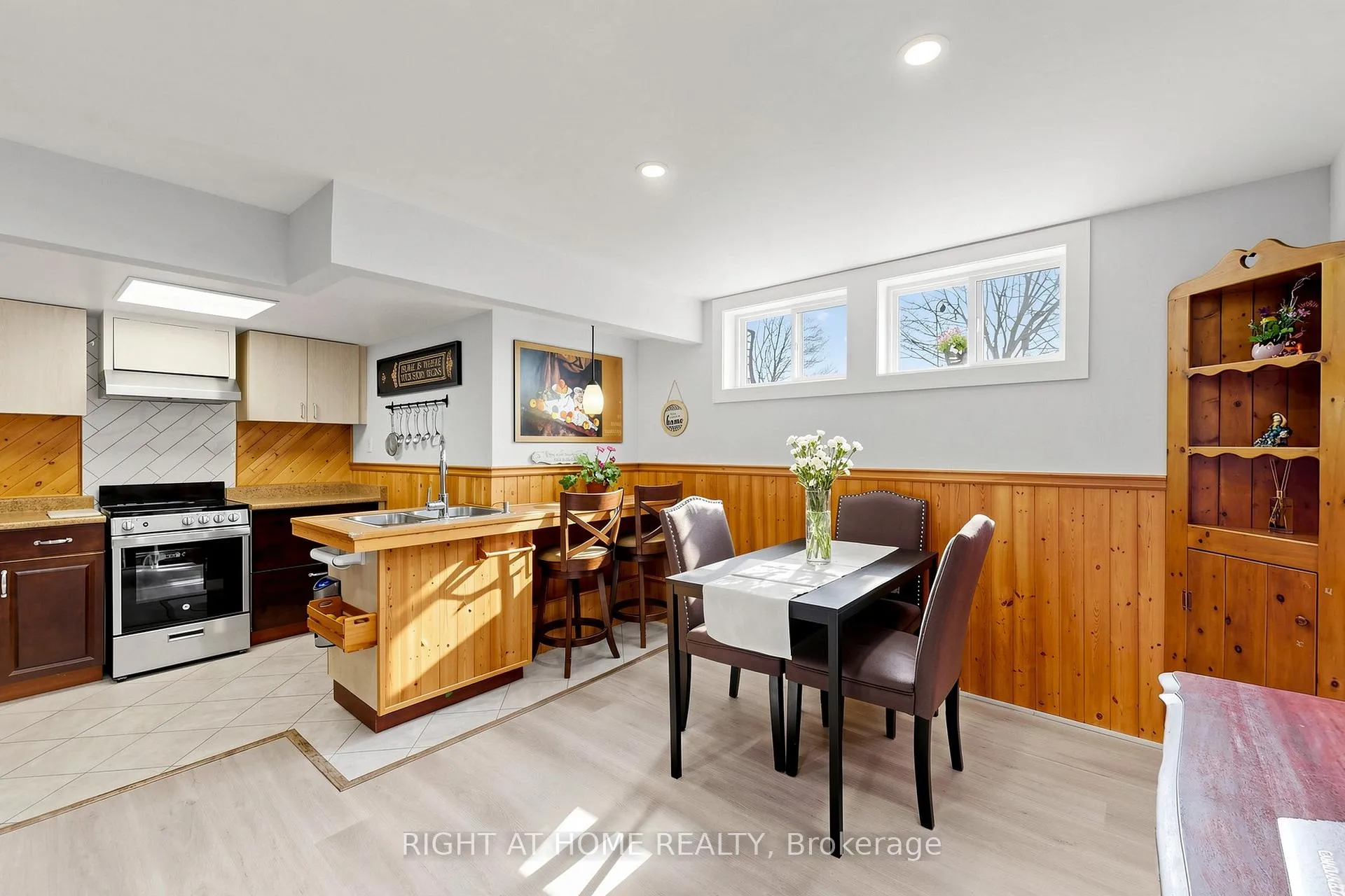 Photo 38 of 73 Pepler Place, Barrie, Sunnidale — HOMEH