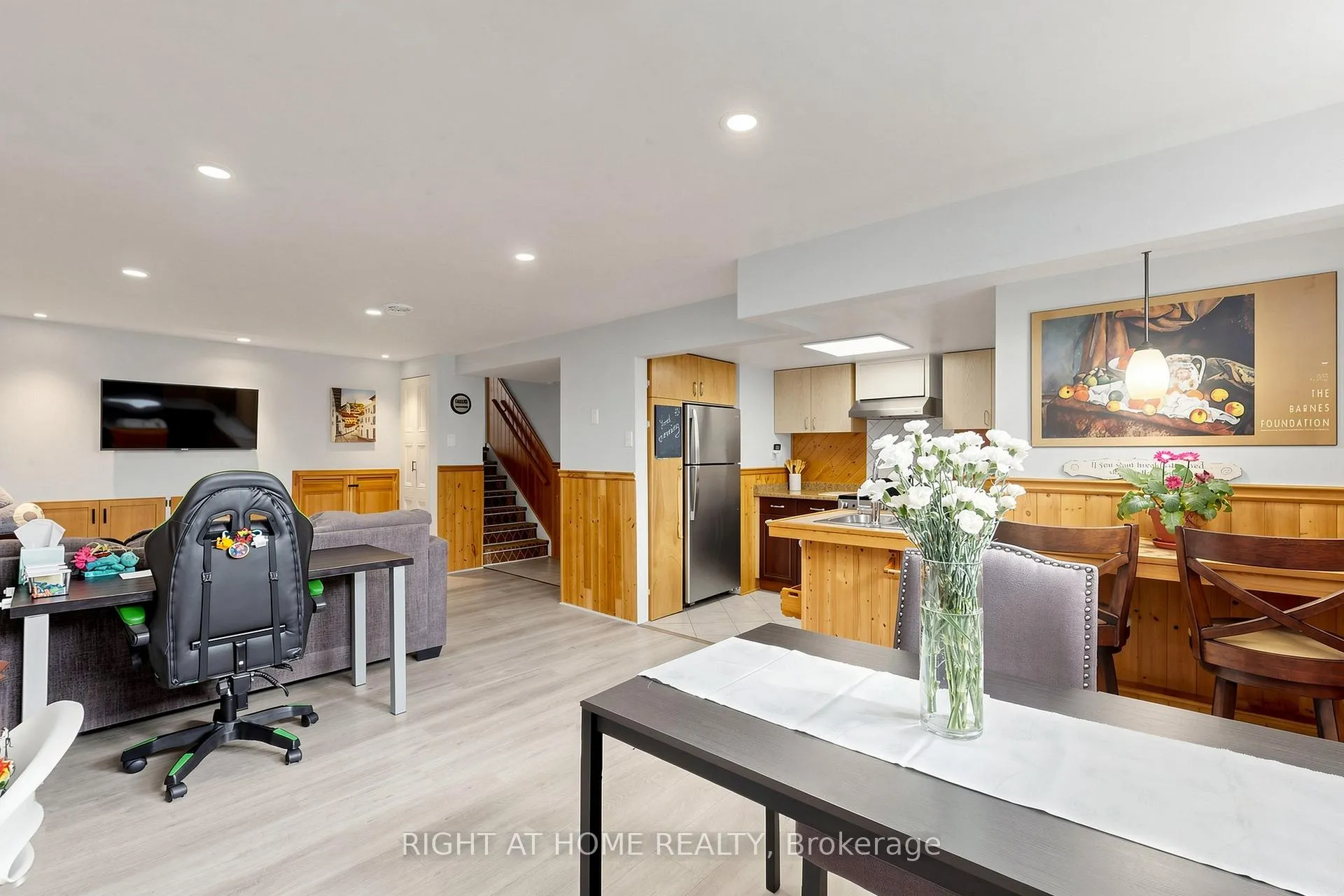 Photo 39 of 73 Pepler Place, Barrie, Sunnidale — HOMEH