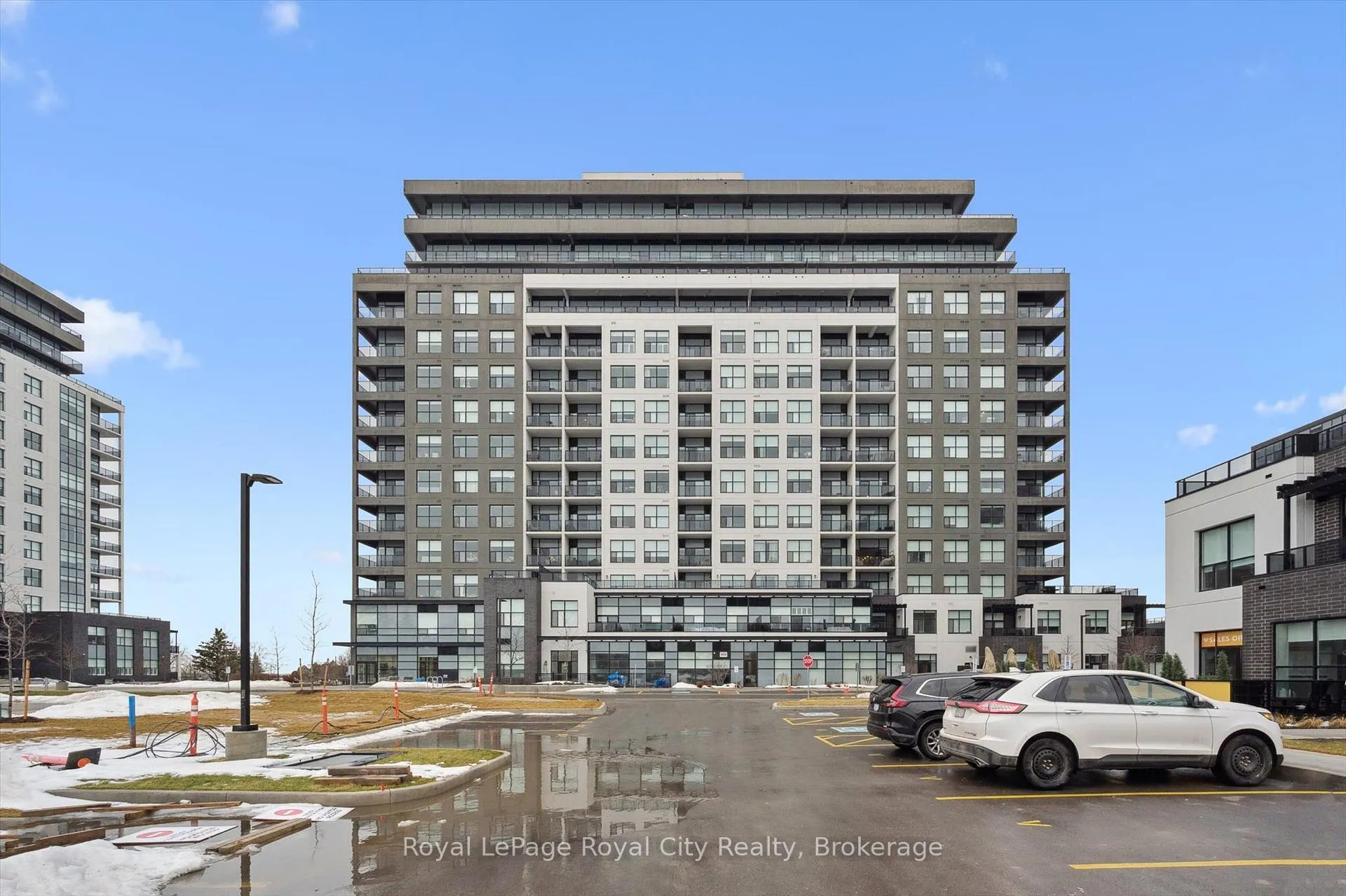Photo 1 of Unit 809, 1880 Gordon Street, Guelph, Pineridge/Westminster Woods — HOMEH