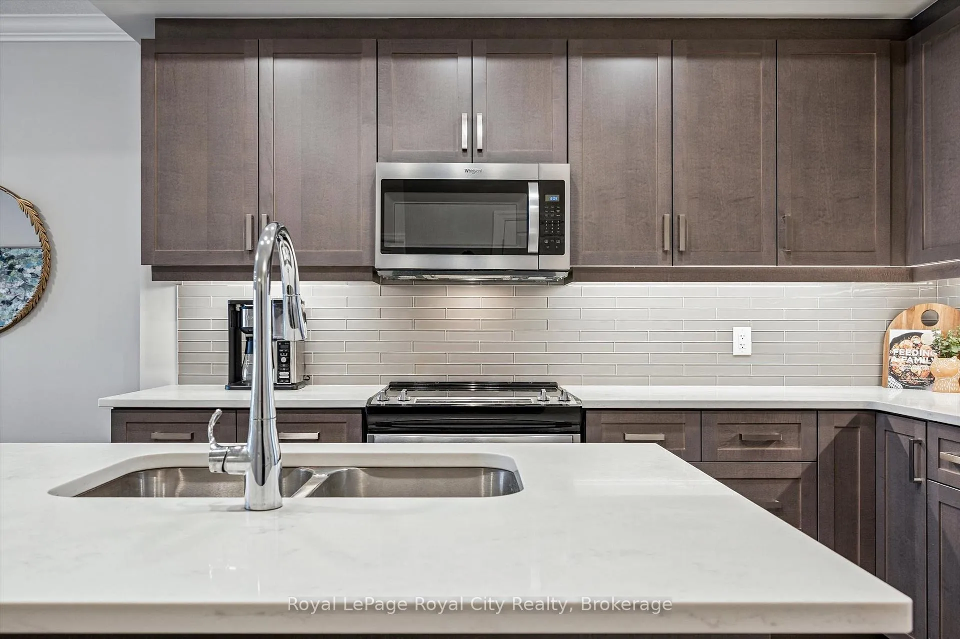 Photo 6 of Unit 809, 1880 Gordon Street, Guelph, Pineridge/Westminster Woods — HOMEH