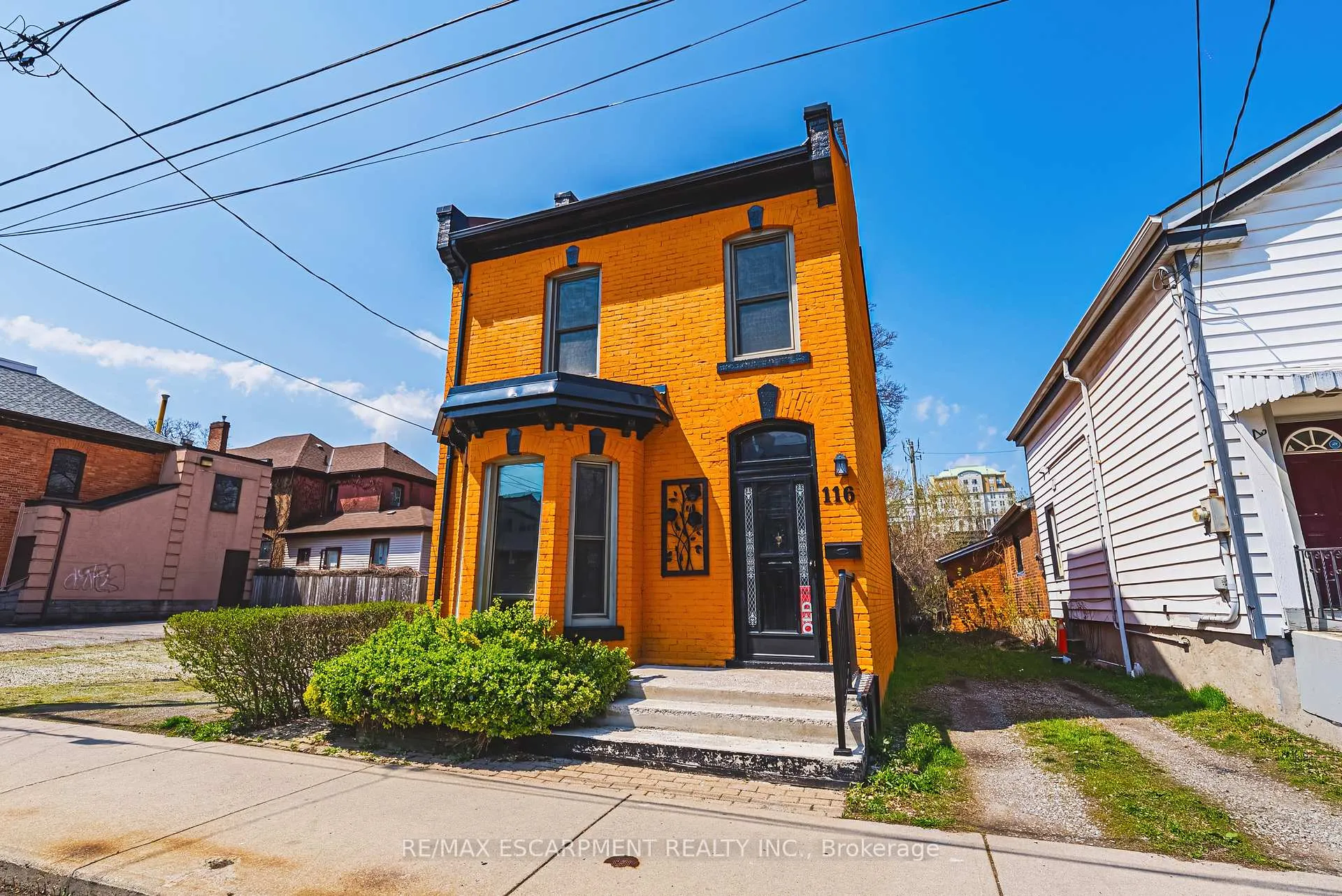 Photo 2 of 116 Catharine Street S, Hamilton, Corktown — HOMEH