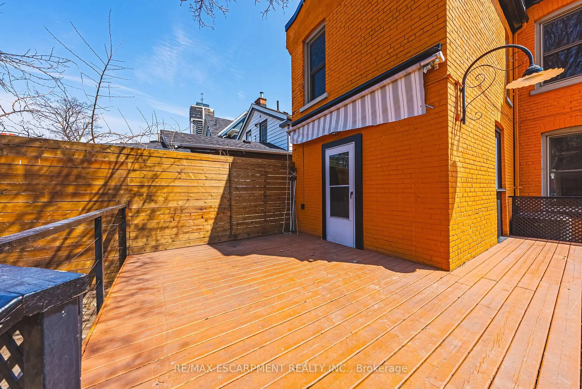 Photo 12 of 116 Catharine Street S, Hamilton, Corktown — HOMEH