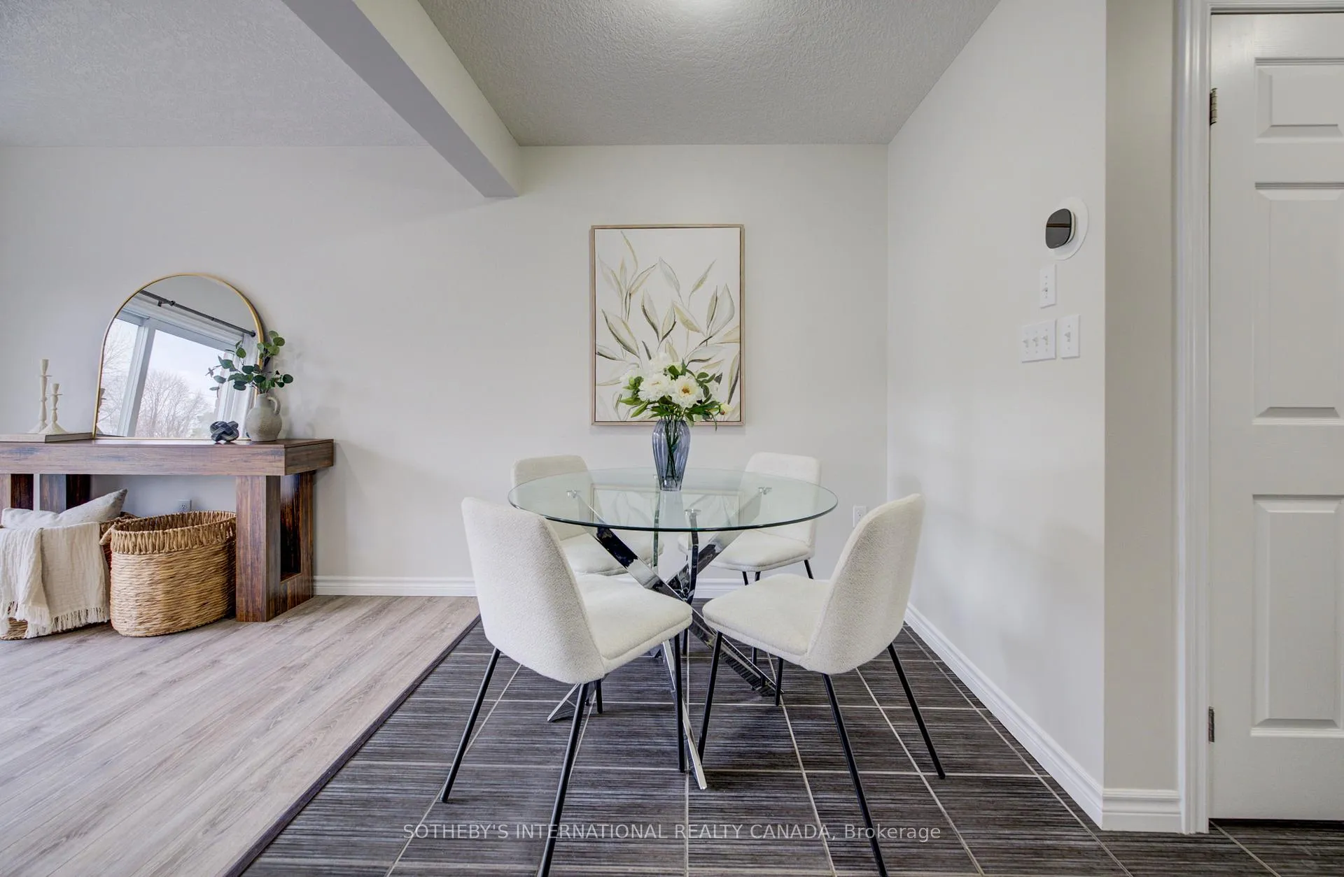 Photo 9 of 358 Maverick Street, Waterloo — HOMEH