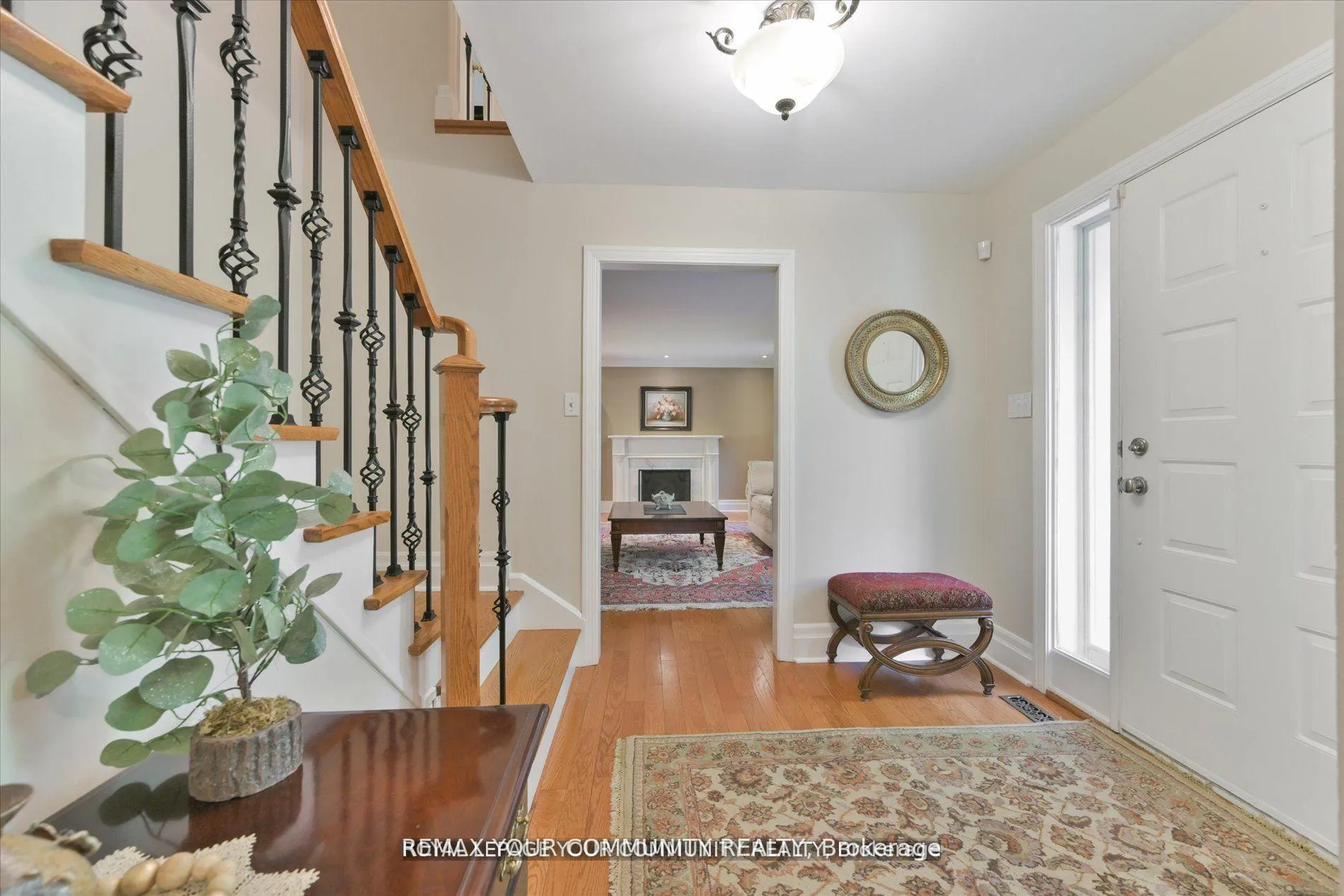 Photo 6 of 7 Skyview Lane, Aurora, Aurora Estates — HOMEH