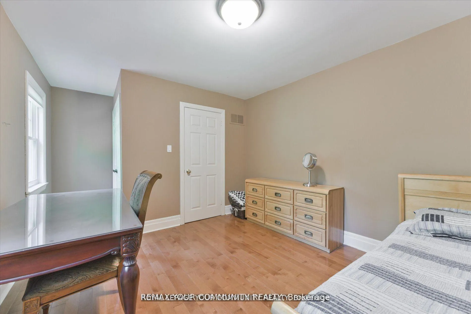 Photo 25 of 7 Skyview Lane, Aurora, Aurora Estates — HOMEH