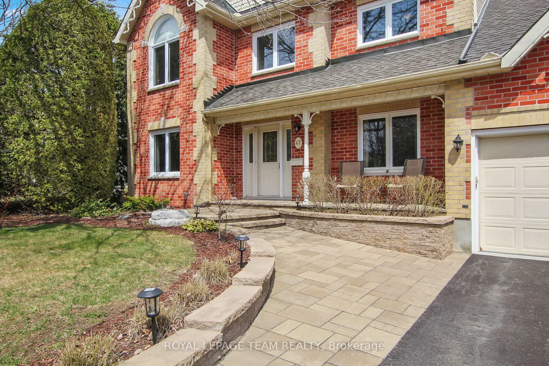 Photo 2 of 47 Delamere Drive, Ottawa, Stittsville (Central) — HOMEH