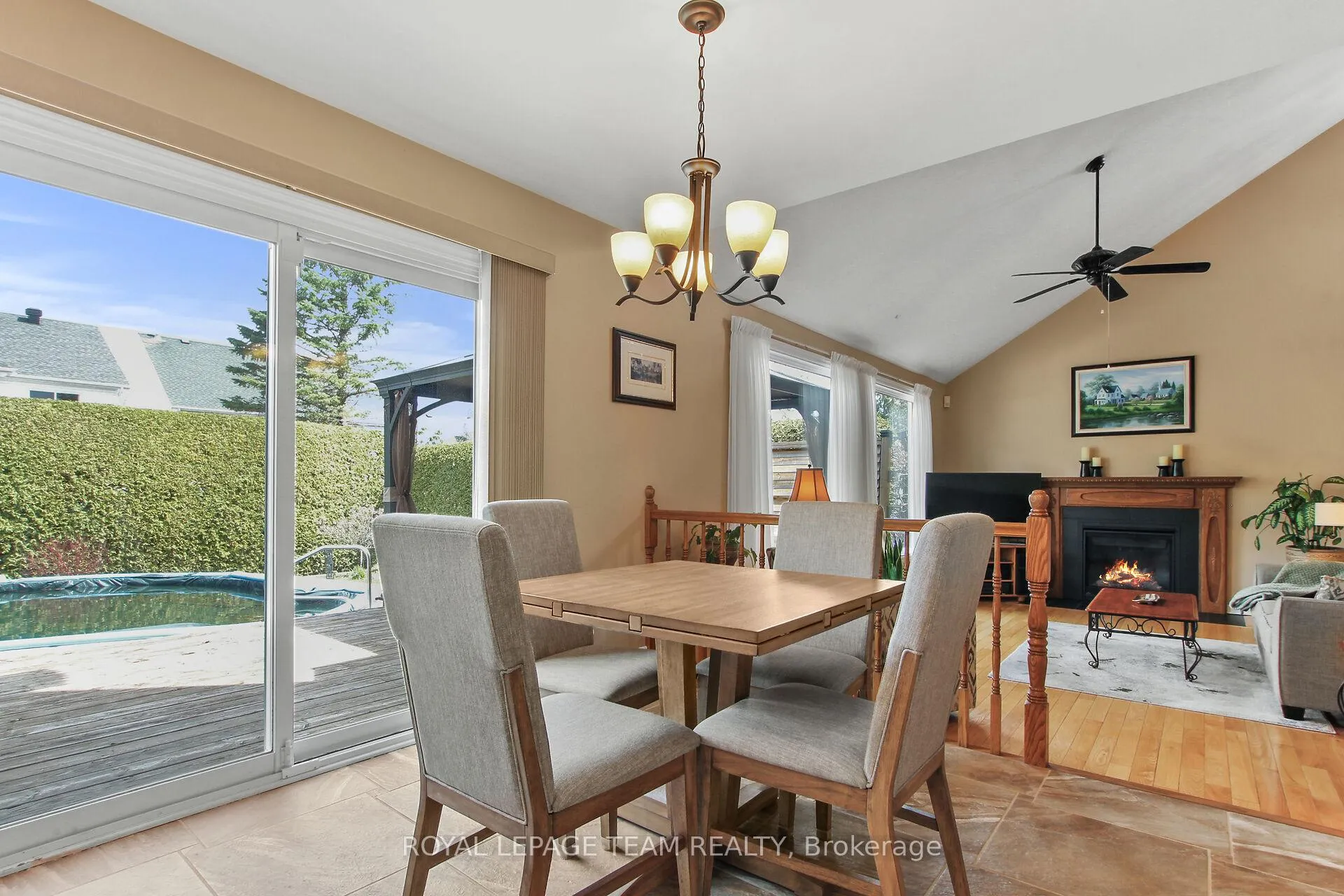 Photo 13 of 47 Delamere Drive, Ottawa, Stittsville (Central) — HOMEH