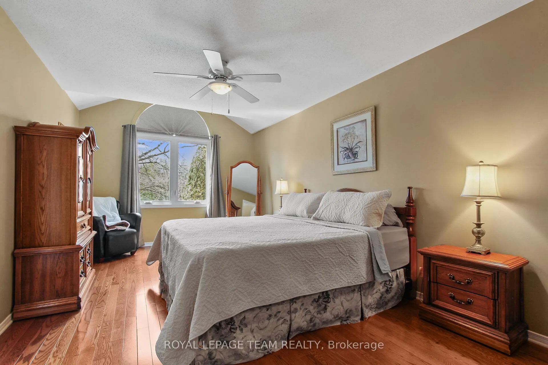 Photo 24 of 47 Delamere Drive, Ottawa, Stittsville (Central) — HOMEH