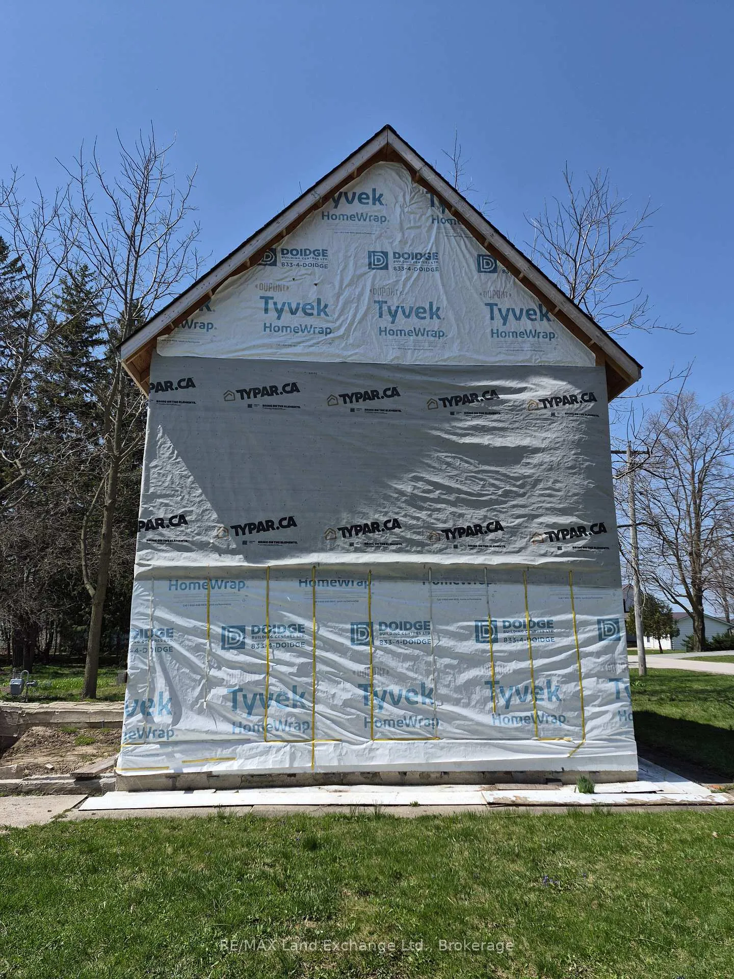 Photo 3 of 6 Malcolm Street, Huron-Kinloss — HOMEH