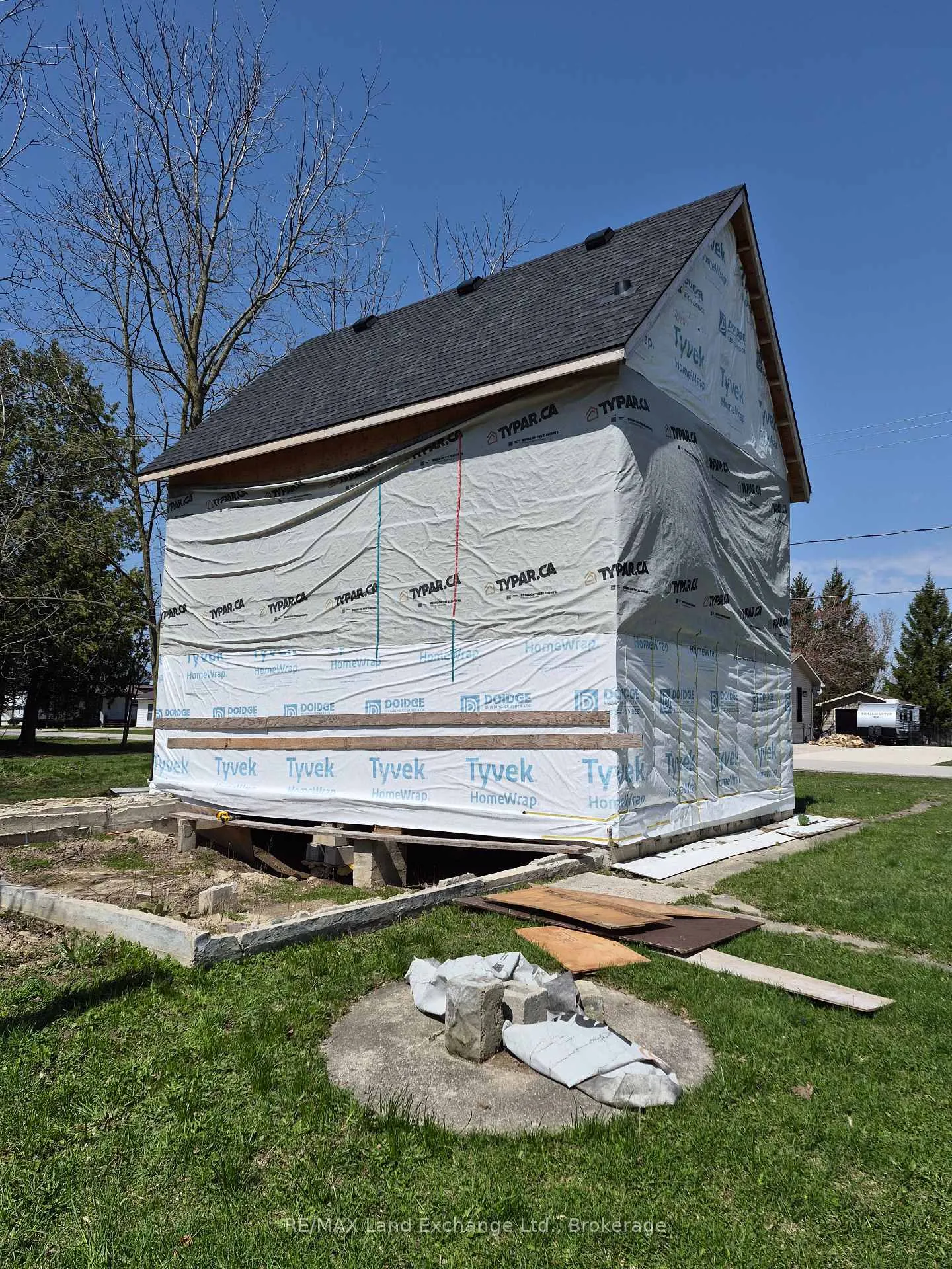 Photo 4 of 6 Malcolm Street, Huron-Kinloss — HOMEH