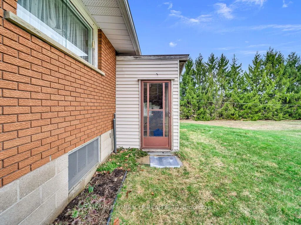 Photo 5 of 1416 Hwy 6, Hamilton, Rural Flamborough — HOMEH
