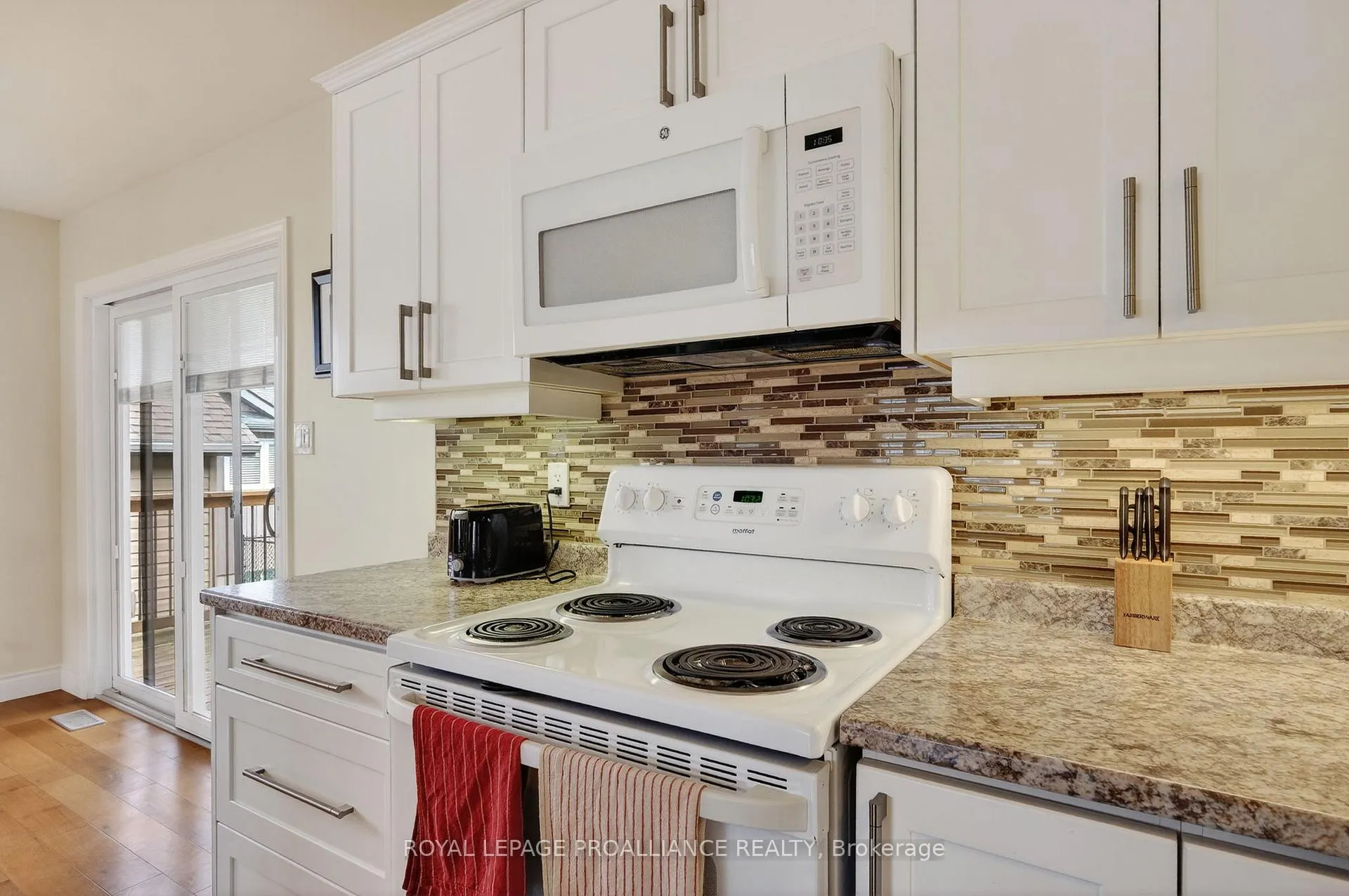 Photo 18 of 47 Arthur Street, Cramahe, Colborne — HOMEH
